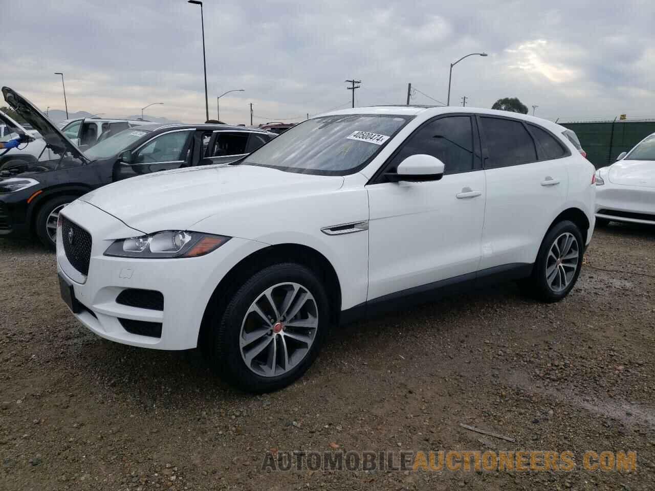 SADCJ2FX1JA281493 JAGUAR F-PACE 2018