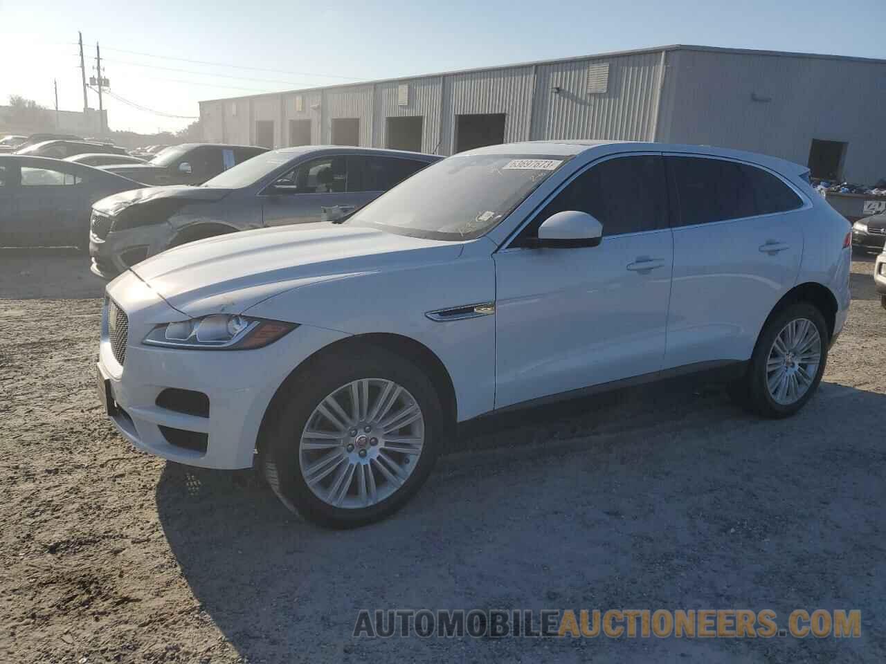 SADCJ2FX1KA606189 JAGUAR F-PACE 2019