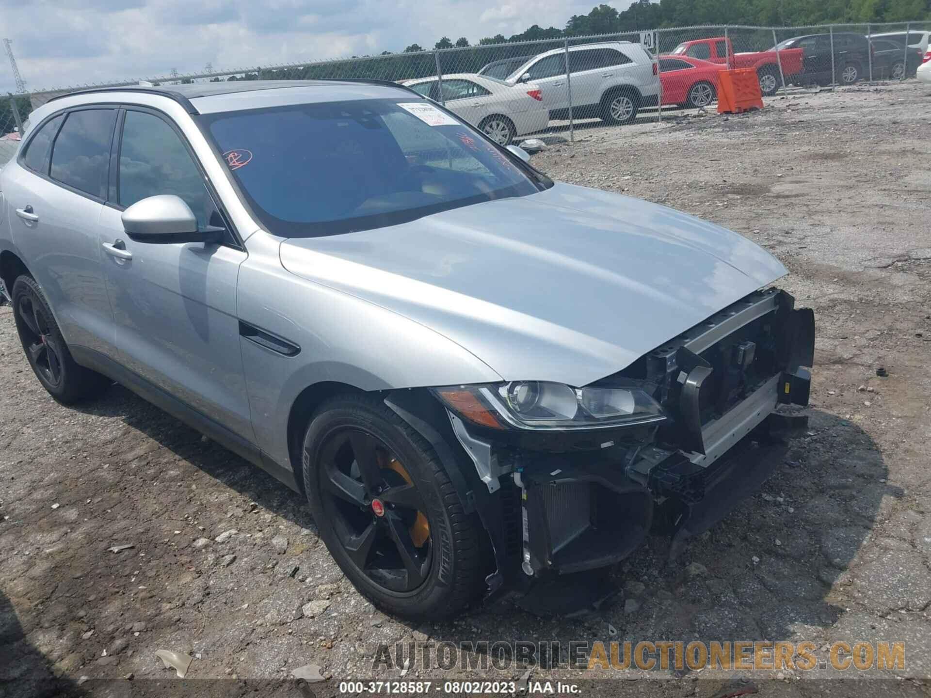 SADCJ2FX1KA609366 JAGUAR F-PACE 2019