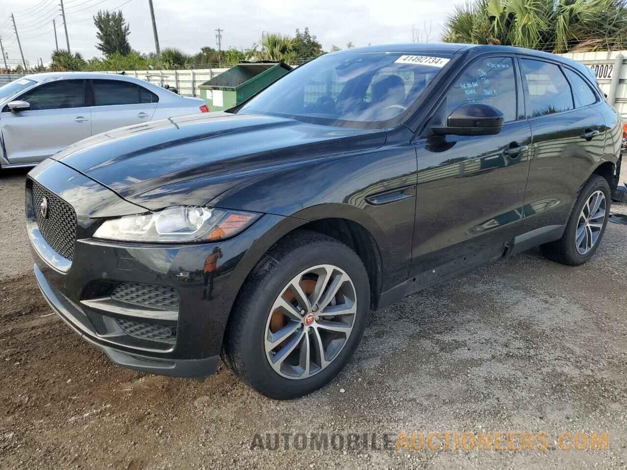 SADCJ2FX1KA610386 JAGUAR F-PACE 2019