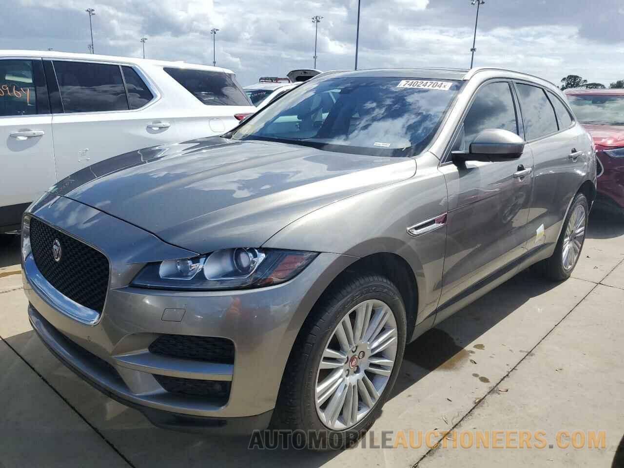 SADCJ2FX3JA322464 JAGUAR F-PACE 2018