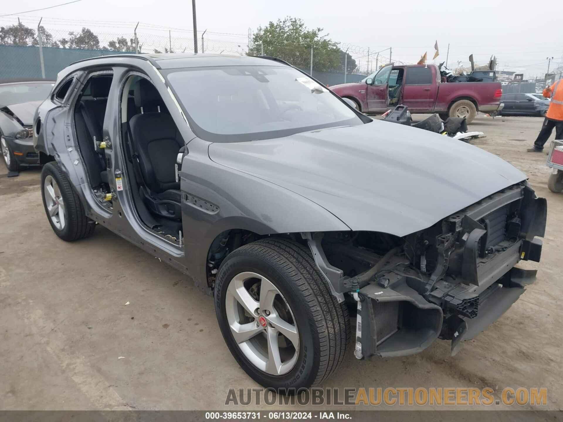 SADCJ2FX5JA263062 JAGUAR F-PACE 2018