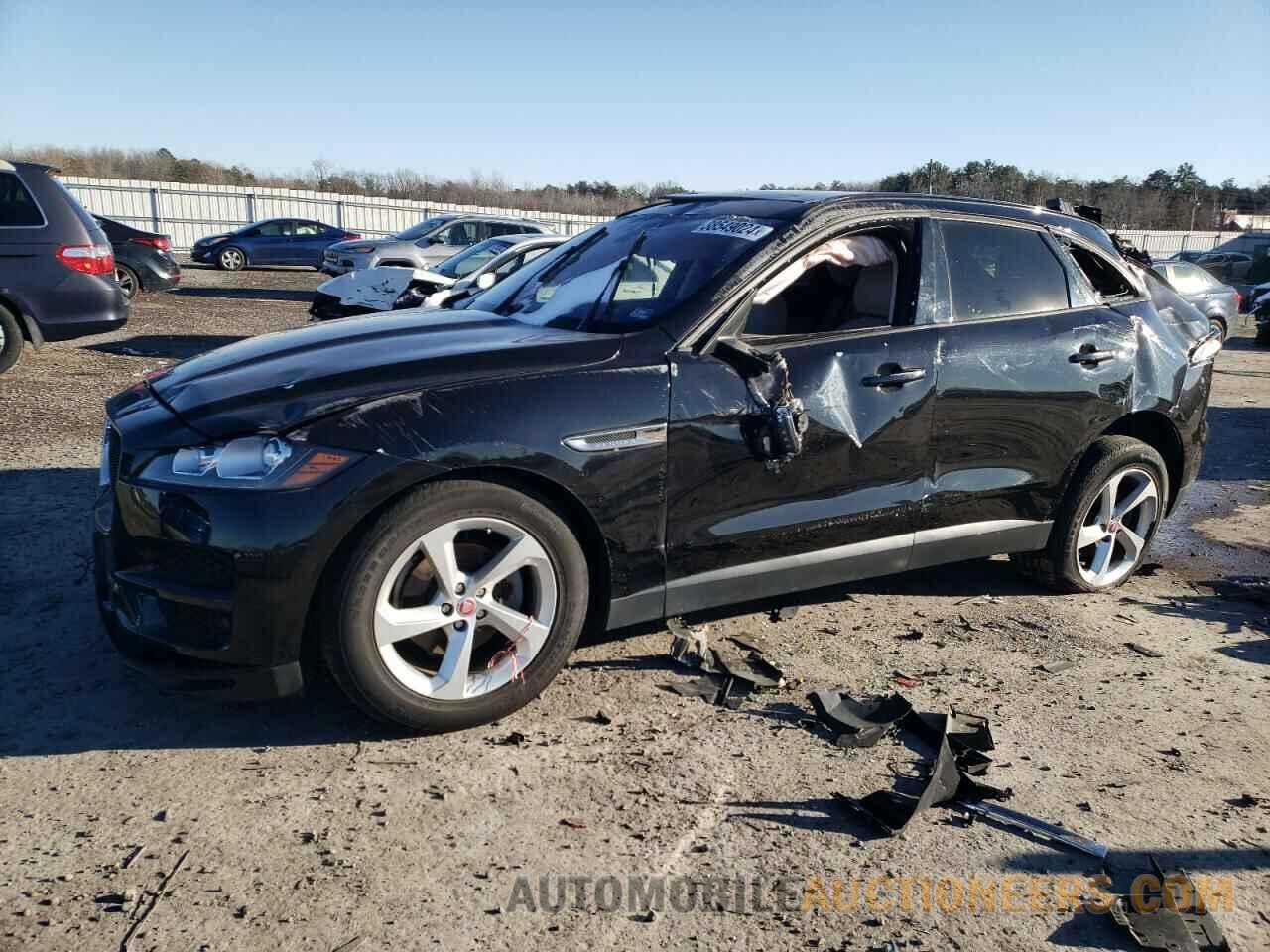 SADCJ2FX5JA282307 JAGUAR F-PACE 2018