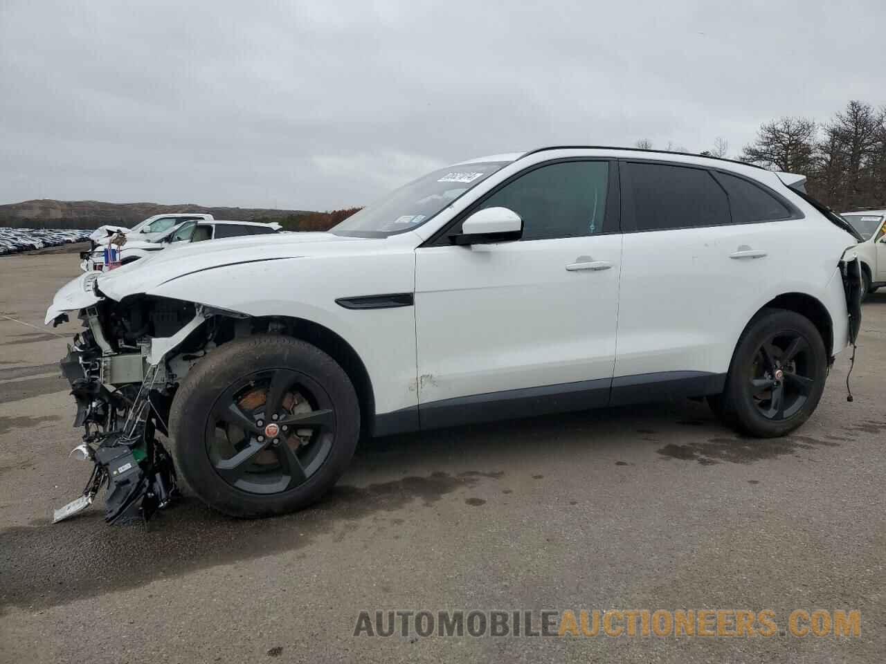 SADCJ2FX5KA393599 JAGUAR F-PACE 2019