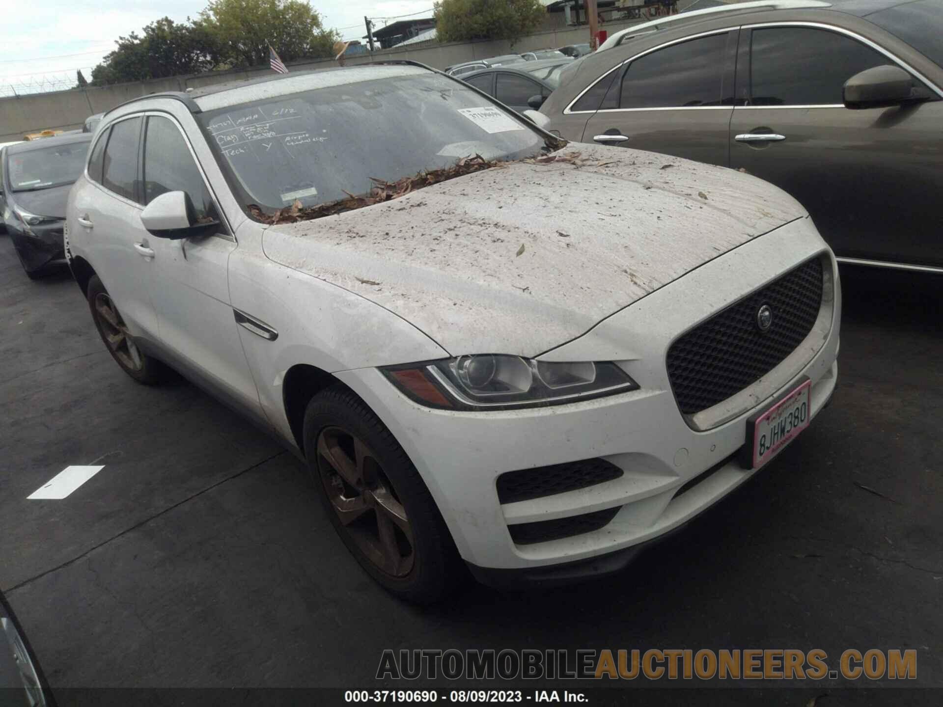 SADCJ2FX5KA395630 JAGUAR F-PACE 2019