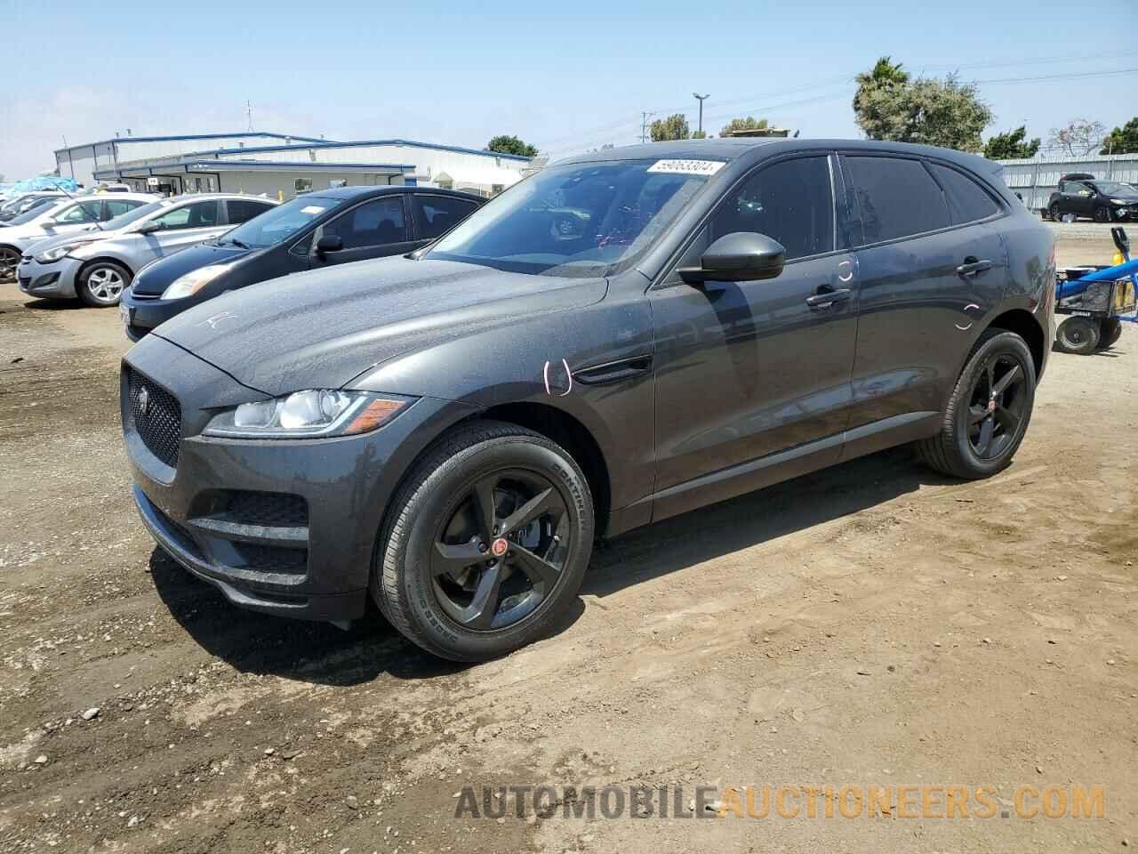 SADCJ2FX5KA611945 JAGUAR F-PACE 2019