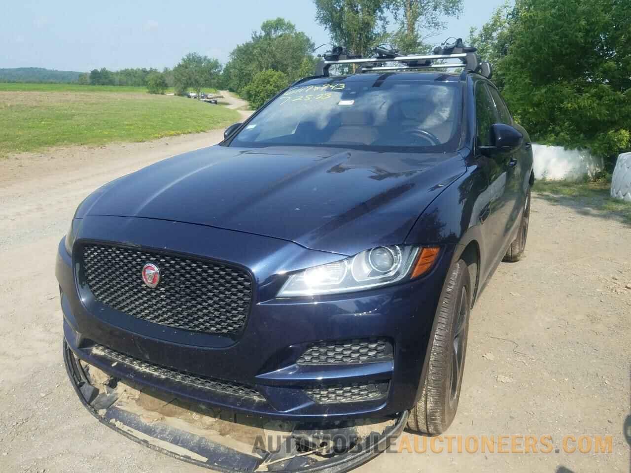 SADCJ2FX7JA264049 JAGUAR F-PACE 2018