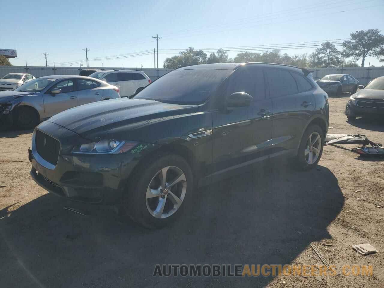 SADCJ2FX7JA267761 JAGUAR F-PACE 2018