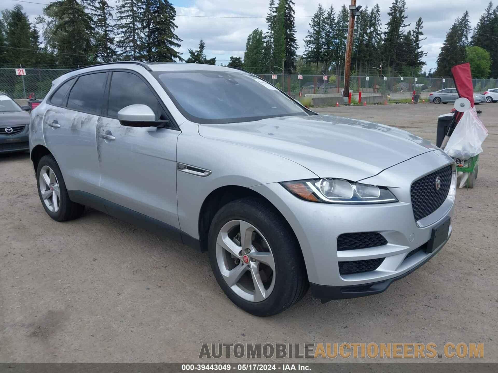 SADCJ2FX7JA269395 JAGUAR F-PACE 2018