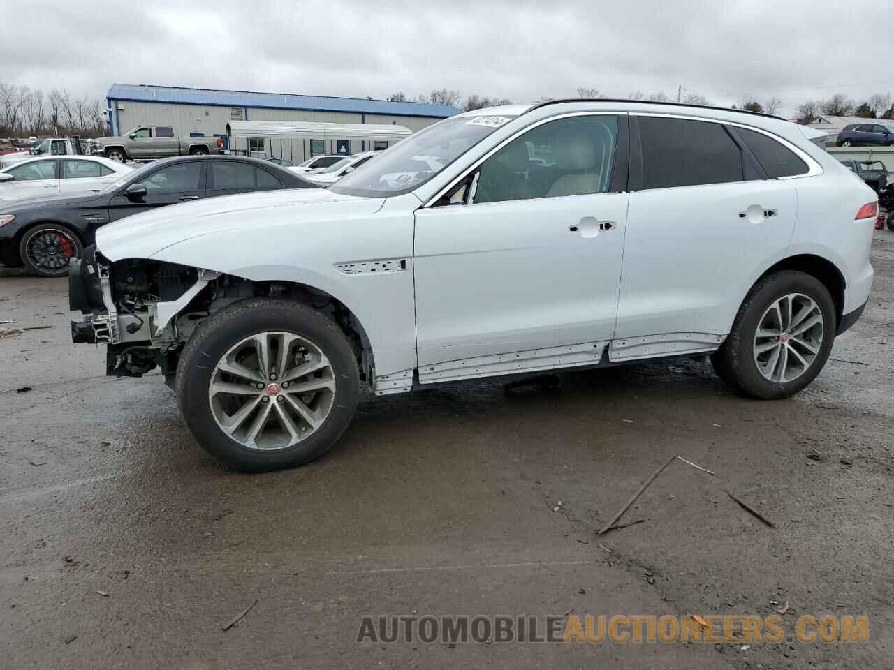 SADCJ2FX7KA360894 JAGUAR F-PACE 2019