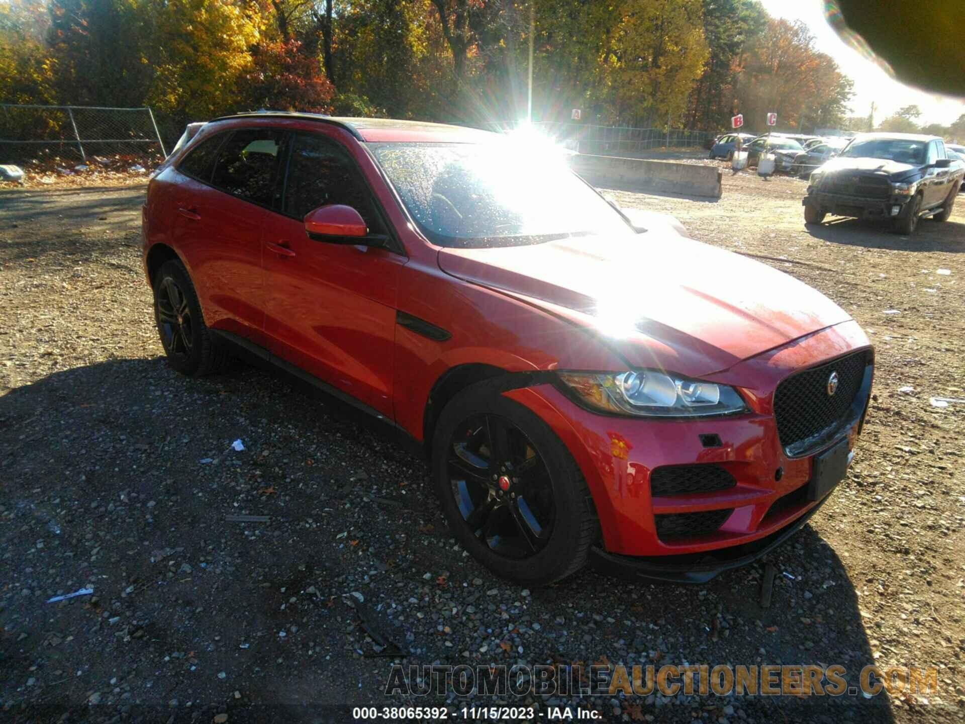 SADCJ2FX8JA252864 JAGUAR F-PACE 2018