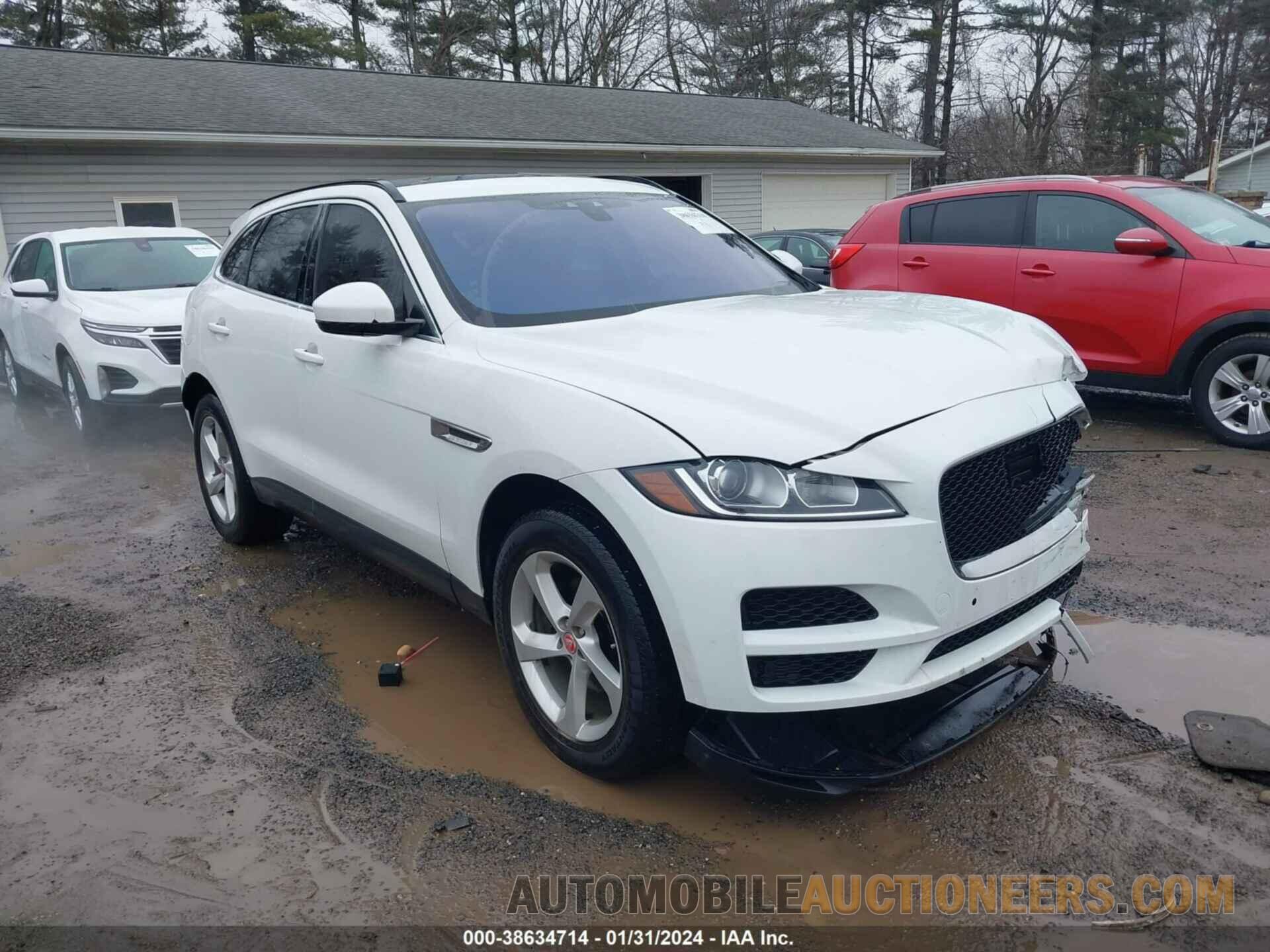 SADCJ2FX8KA359950 JAGUAR F-PACE 2019