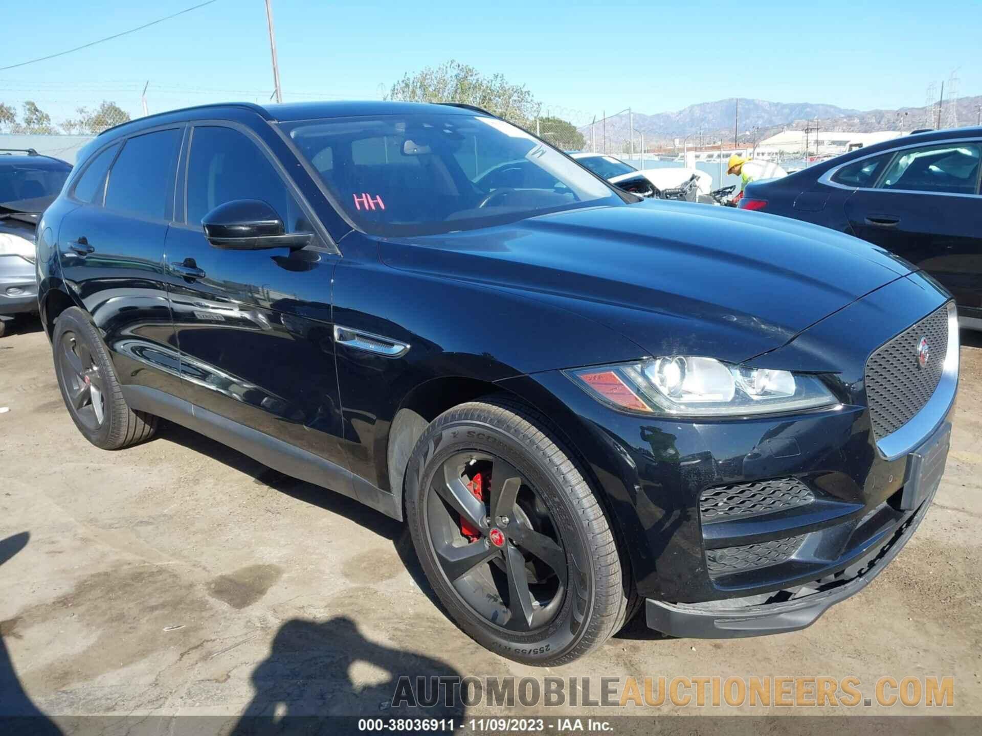 SADCJ2FX9JA267308 JAGUAR F-PACE 2018