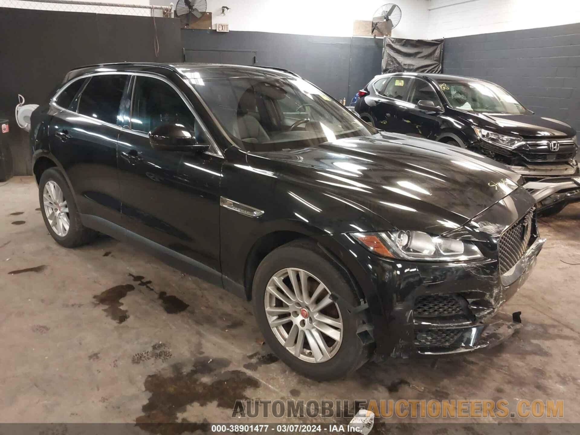 SADCJ2FXXKA355561 JAGUAR F-PACE 2019