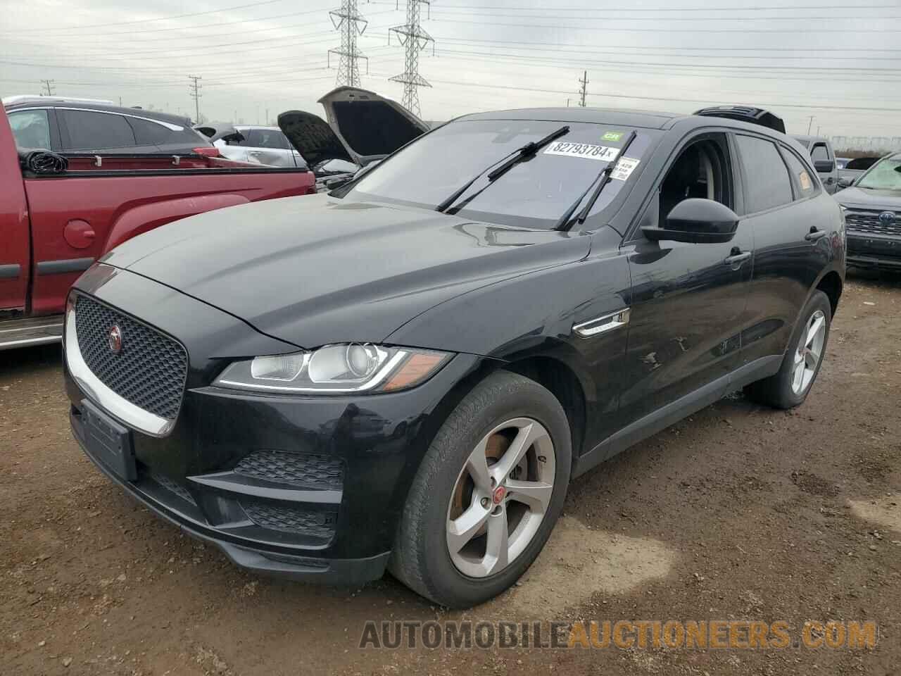 SADCJ2GX1JA235130 JAGUAR F-PACE 2018