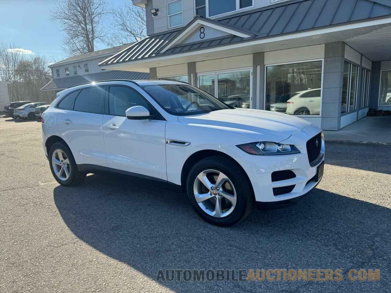 SADCJ2GX3JA285768 JAGUAR F-PACE 2018