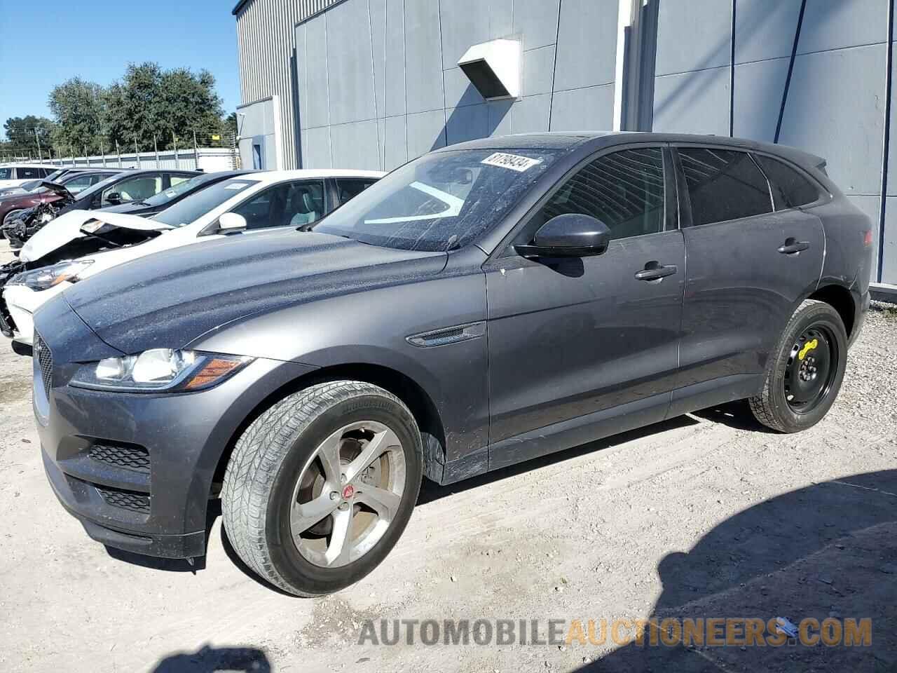 SADCJ2GX8JA235898 JAGUAR F-PACE 2018