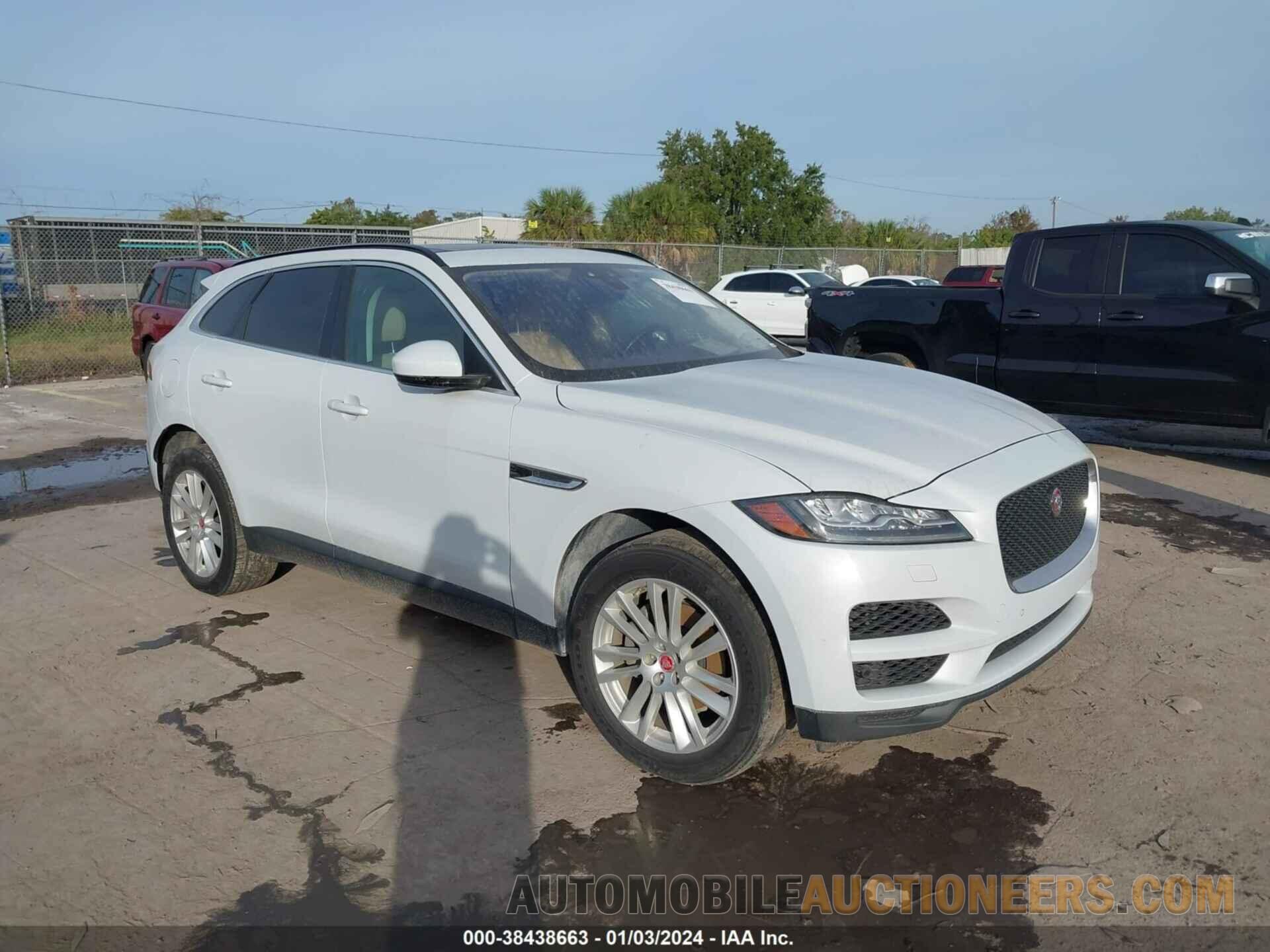 SADCK2BN5HA097198 JAGUAR F-PACE 2017