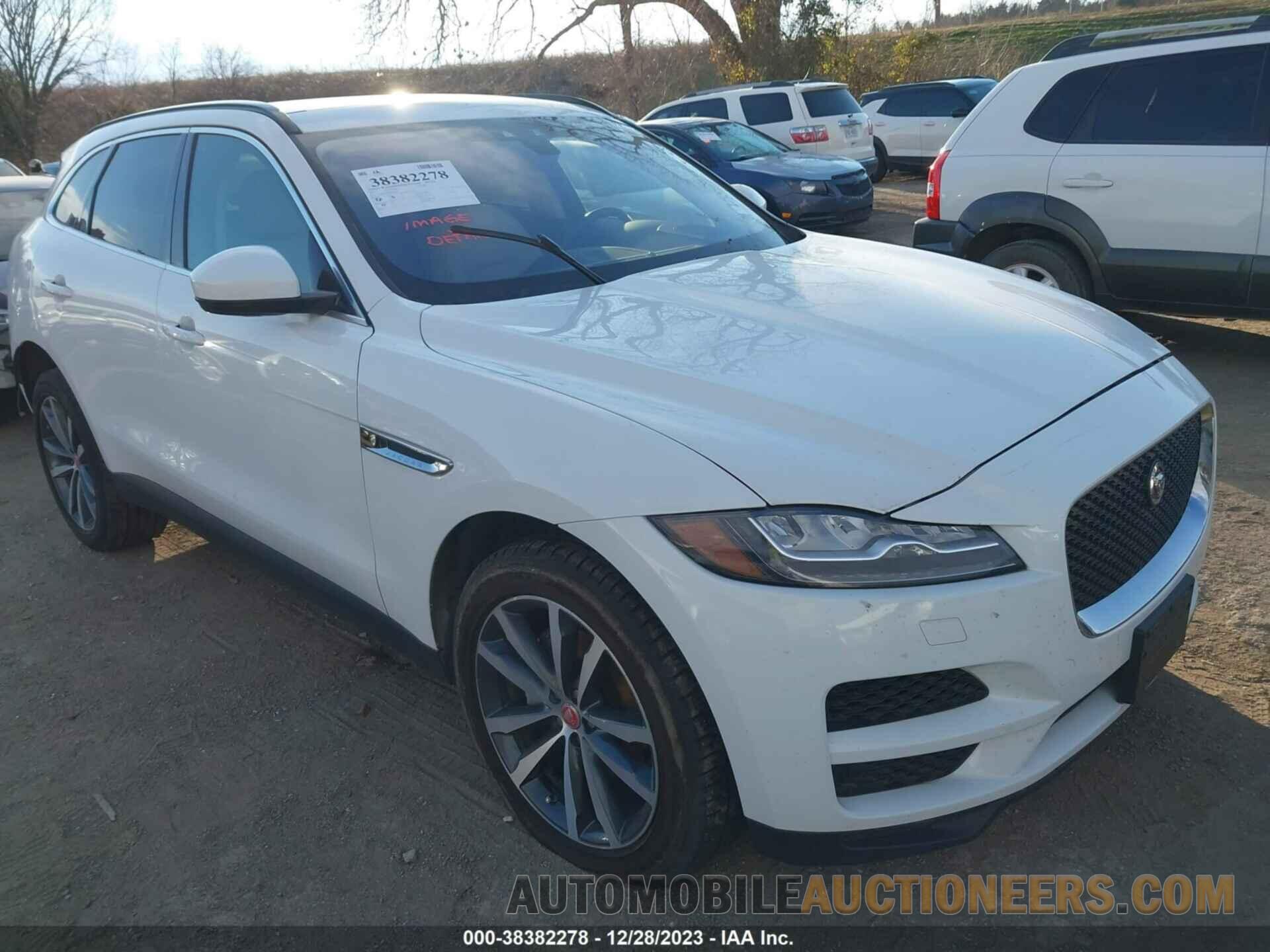 SADCK2BN8HA493111 JAGUAR F-PACE 2017