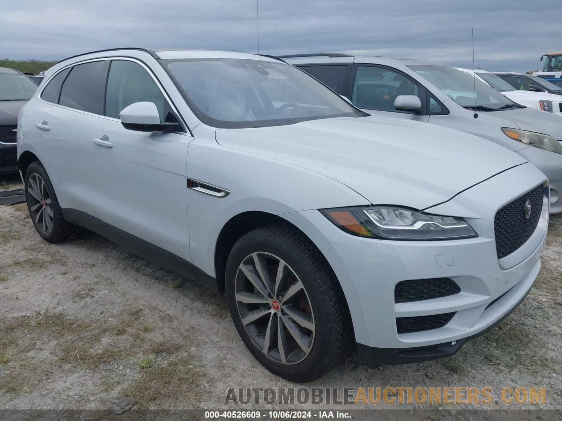 SADCK2BV4HA097063 JAGUAR F-PACE 2017