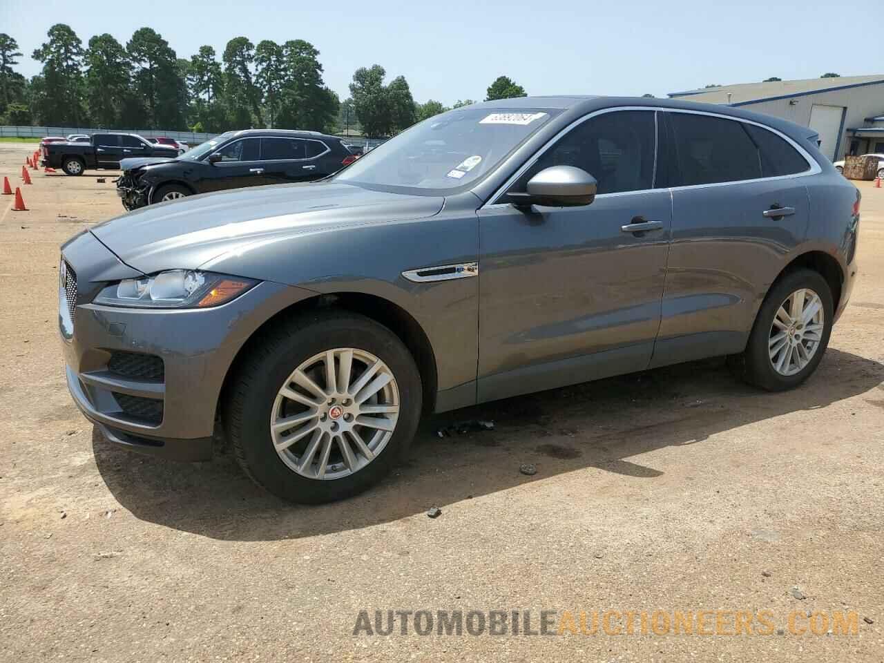 SADCK2BV7HA068060 JAGUAR F-PACE 2017