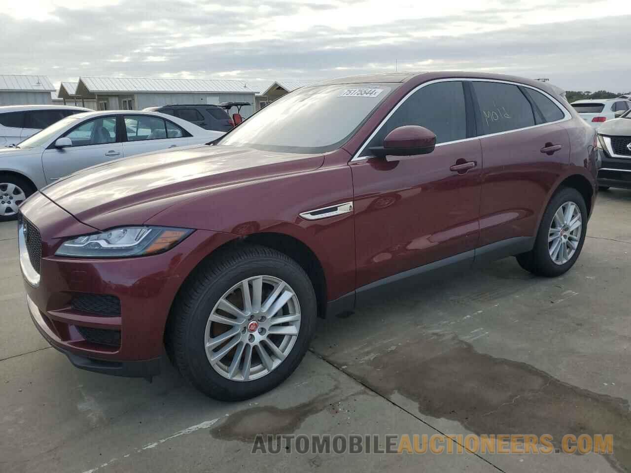 SADCK2BV8HA060680 JAGUAR F-PACE 2017