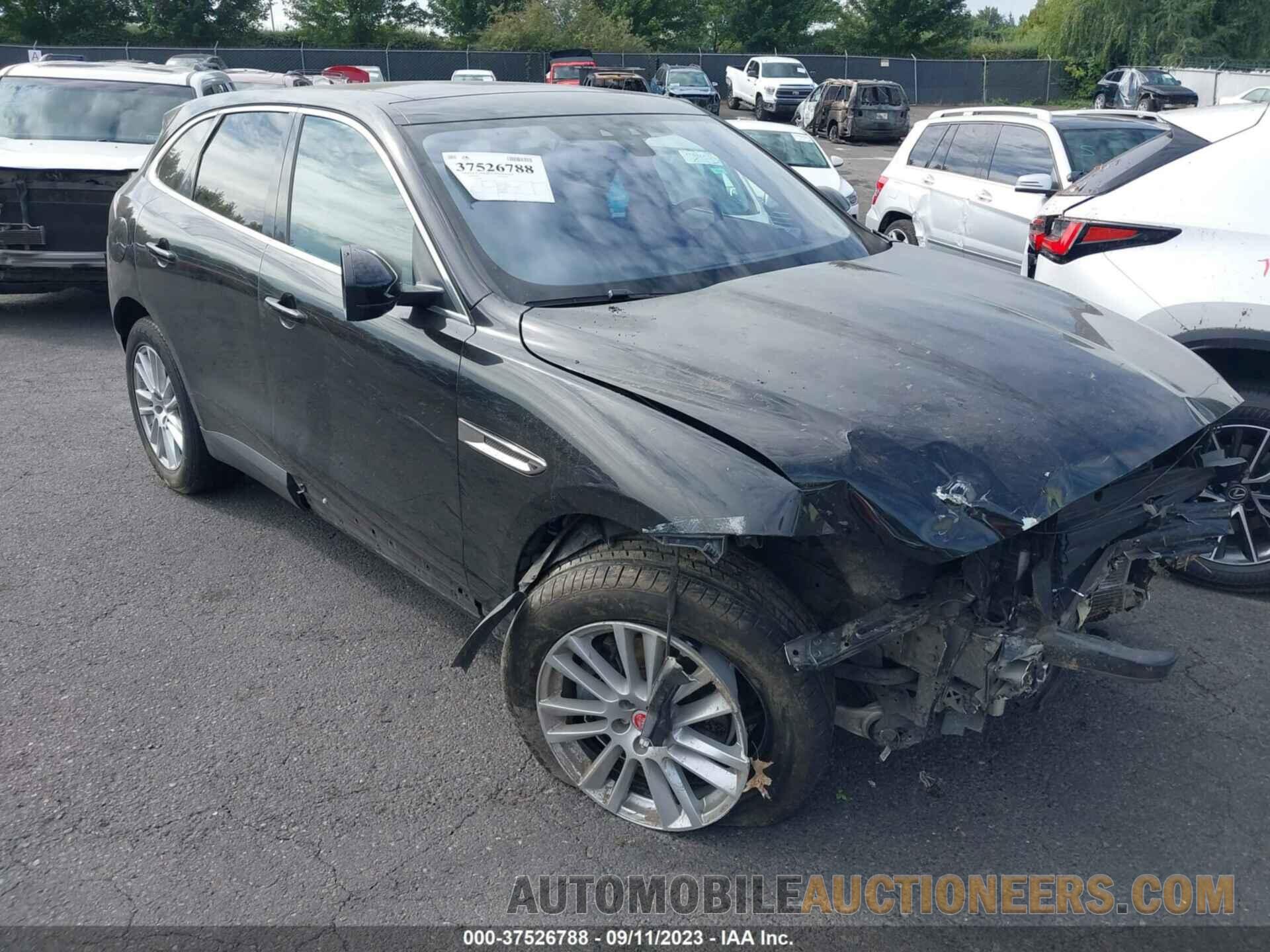 SADCK2BV9HA061420 JAGUAR F-PACE 2017