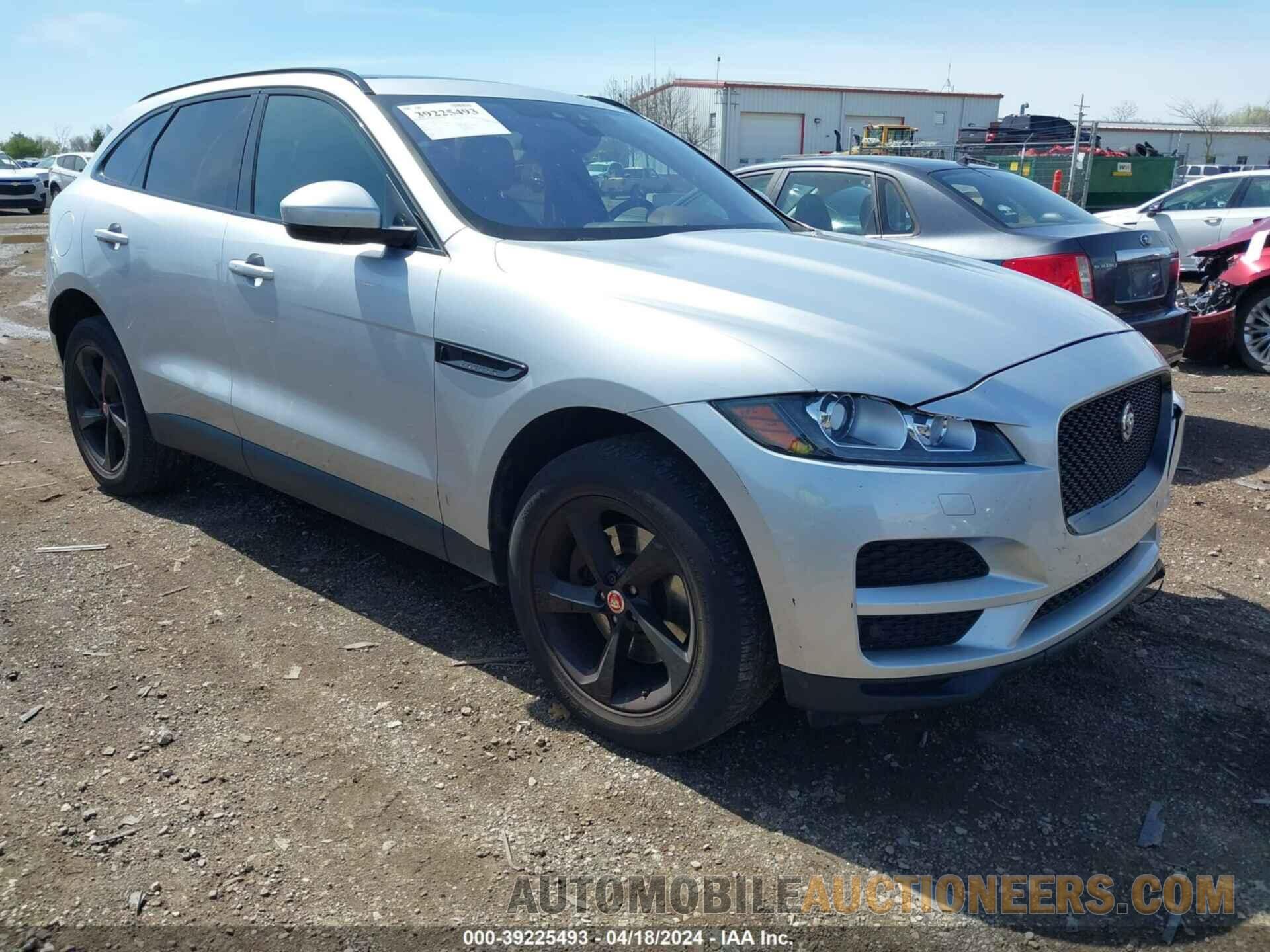 SADCK2BVXHA071163 JAGUAR F-PACE 2017