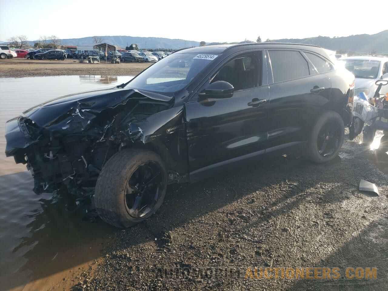 SADCK2EV7JA270494 JAGUAR F-PACE 2018