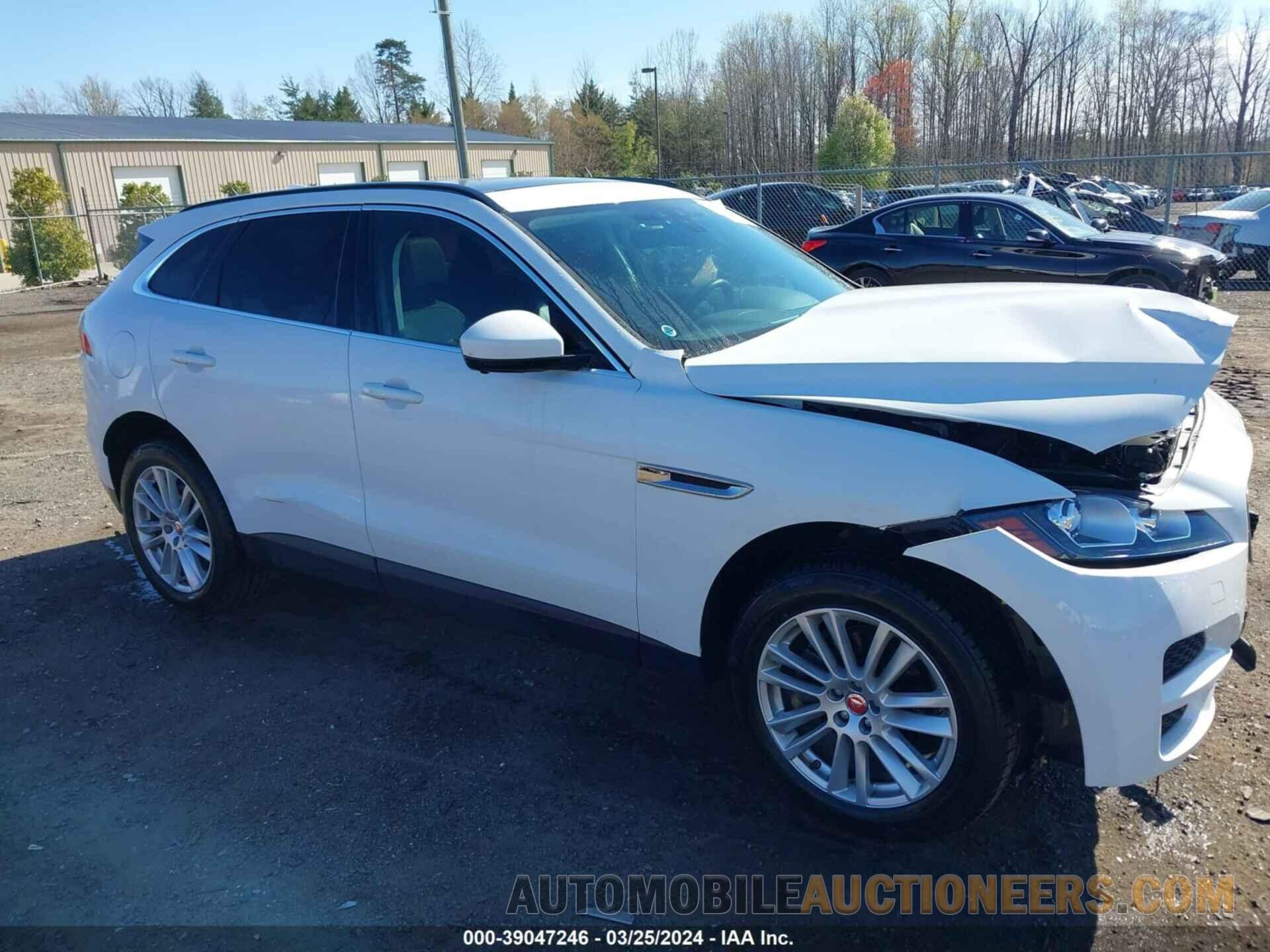 SADCK2FX0KA609677 JAGUAR F-PACE 2019