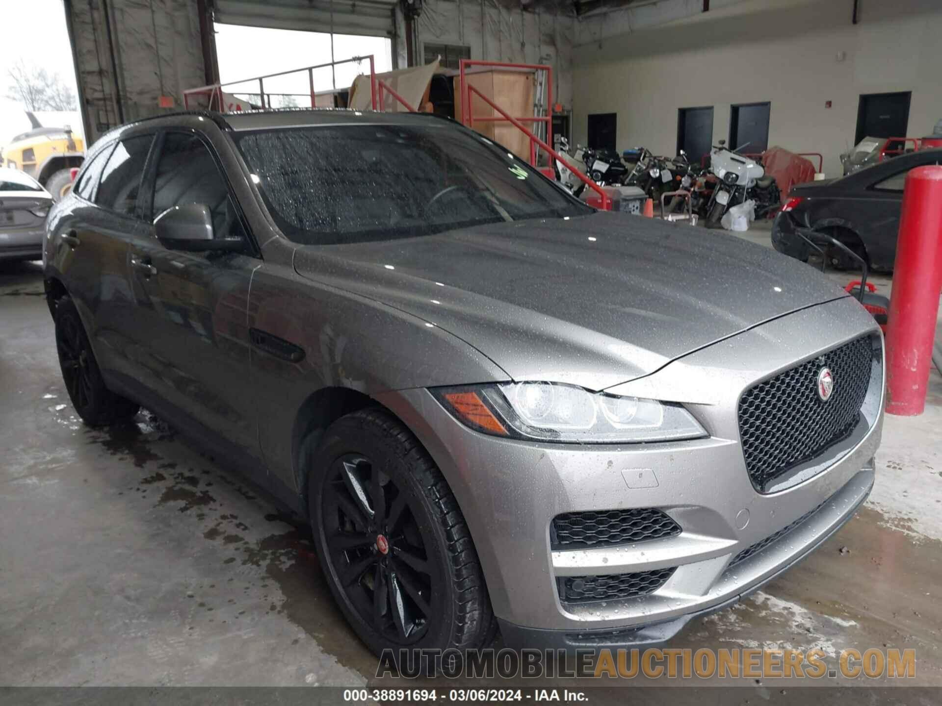 SADCK2GX4KA397977 JAGUAR F-PACE 2019