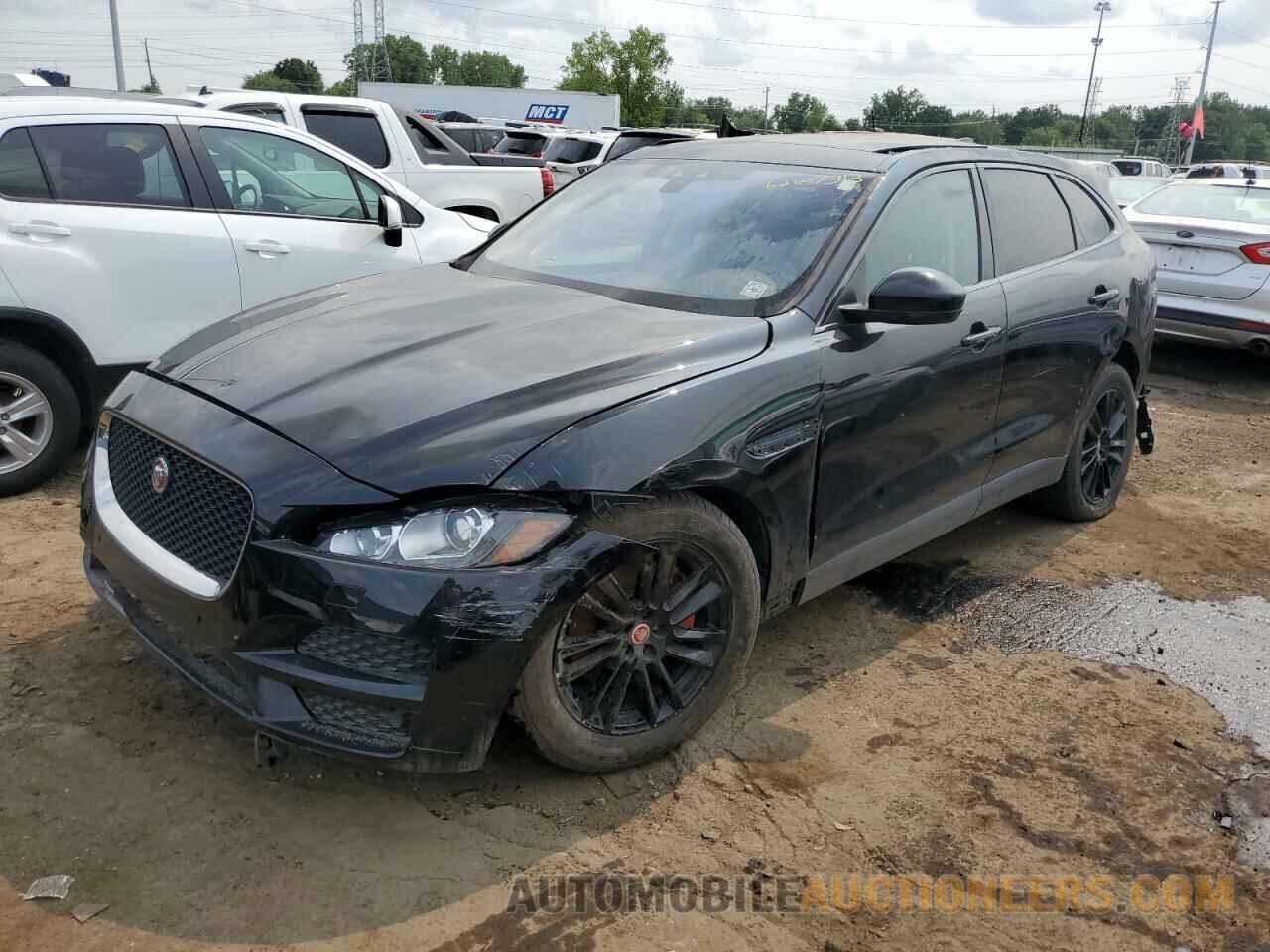 SADCK2GXXKA609085 JAGUAR F-PACE 2019