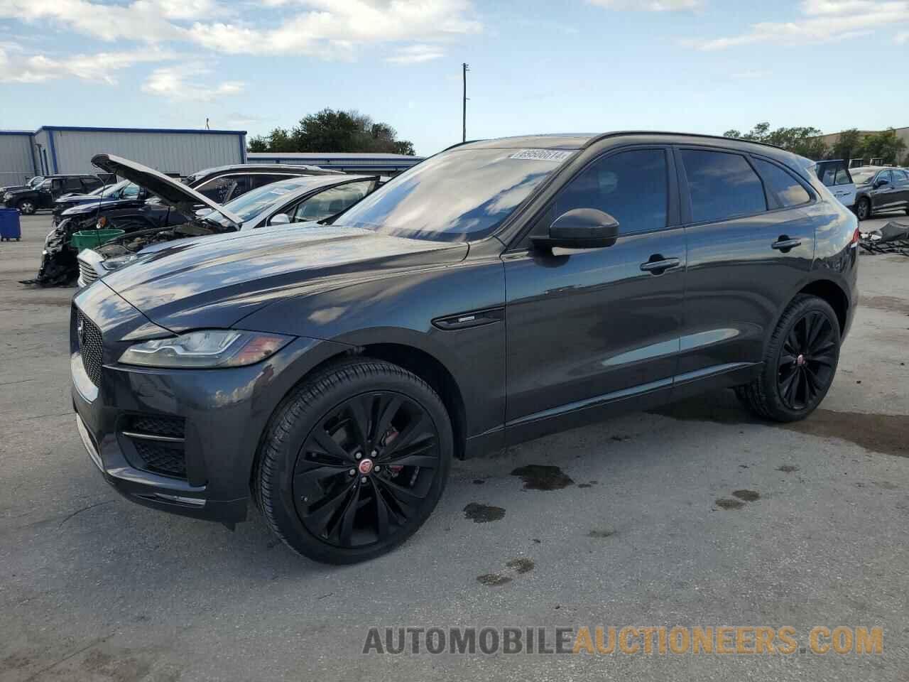 SADCL2BN7HA086491 JAGUAR F-PACE 2017