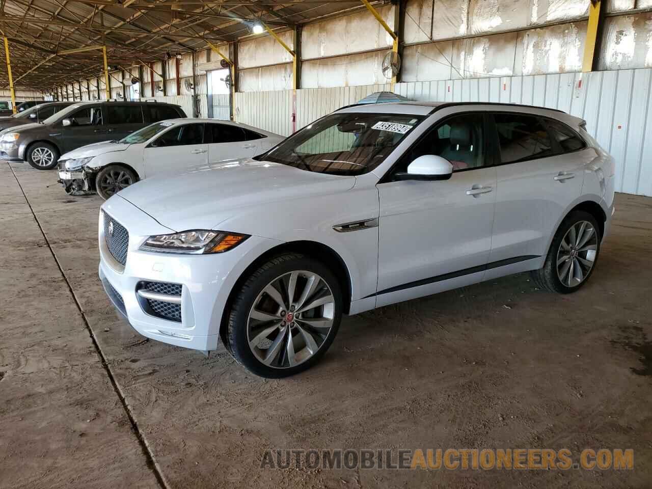 SADCL2BV0HA090480 JAGUAR F-PACE 2017