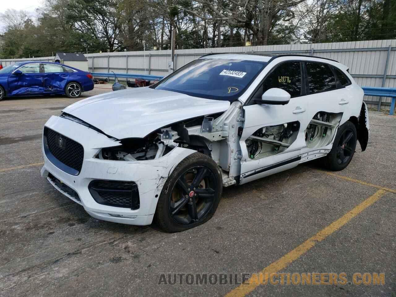 SADCL2BV0HA495397 JAGUAR F-PACE 2017