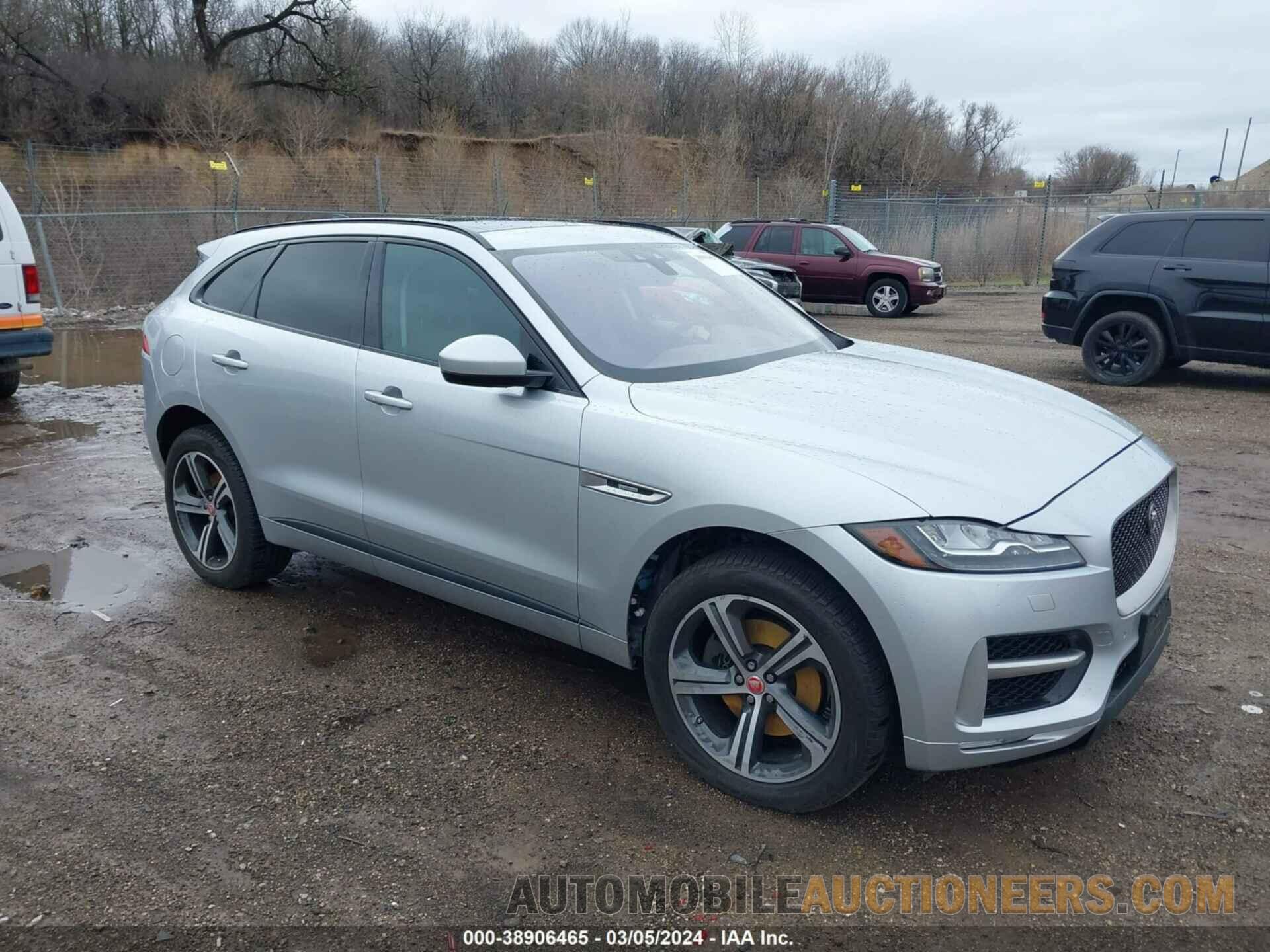 SADCL2BV1HA494615 JAGUAR F-PACE 2017