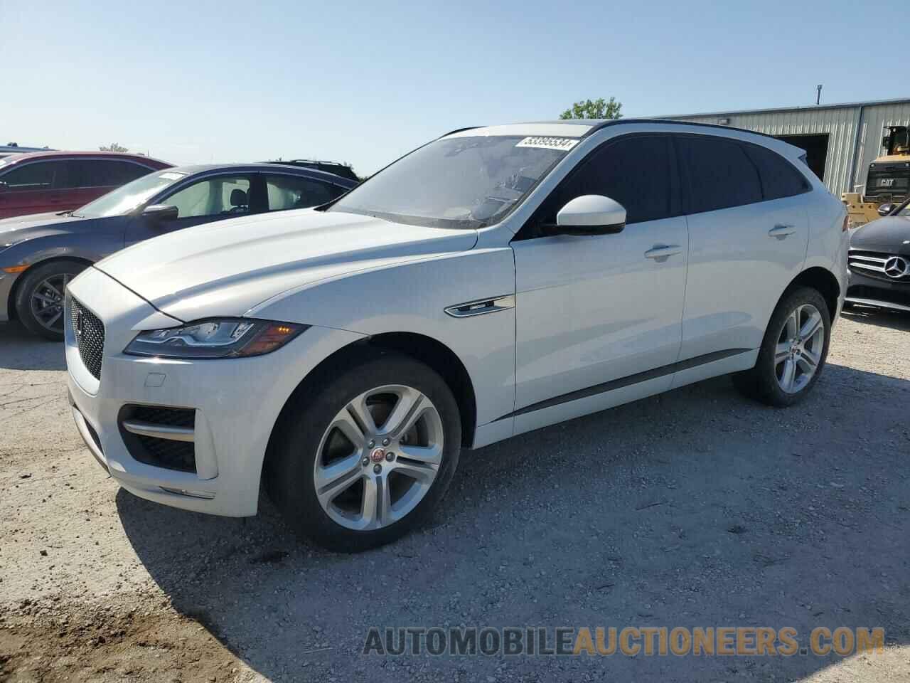 SADCL2BV3HA490937 JAGUAR F-PACE 2017