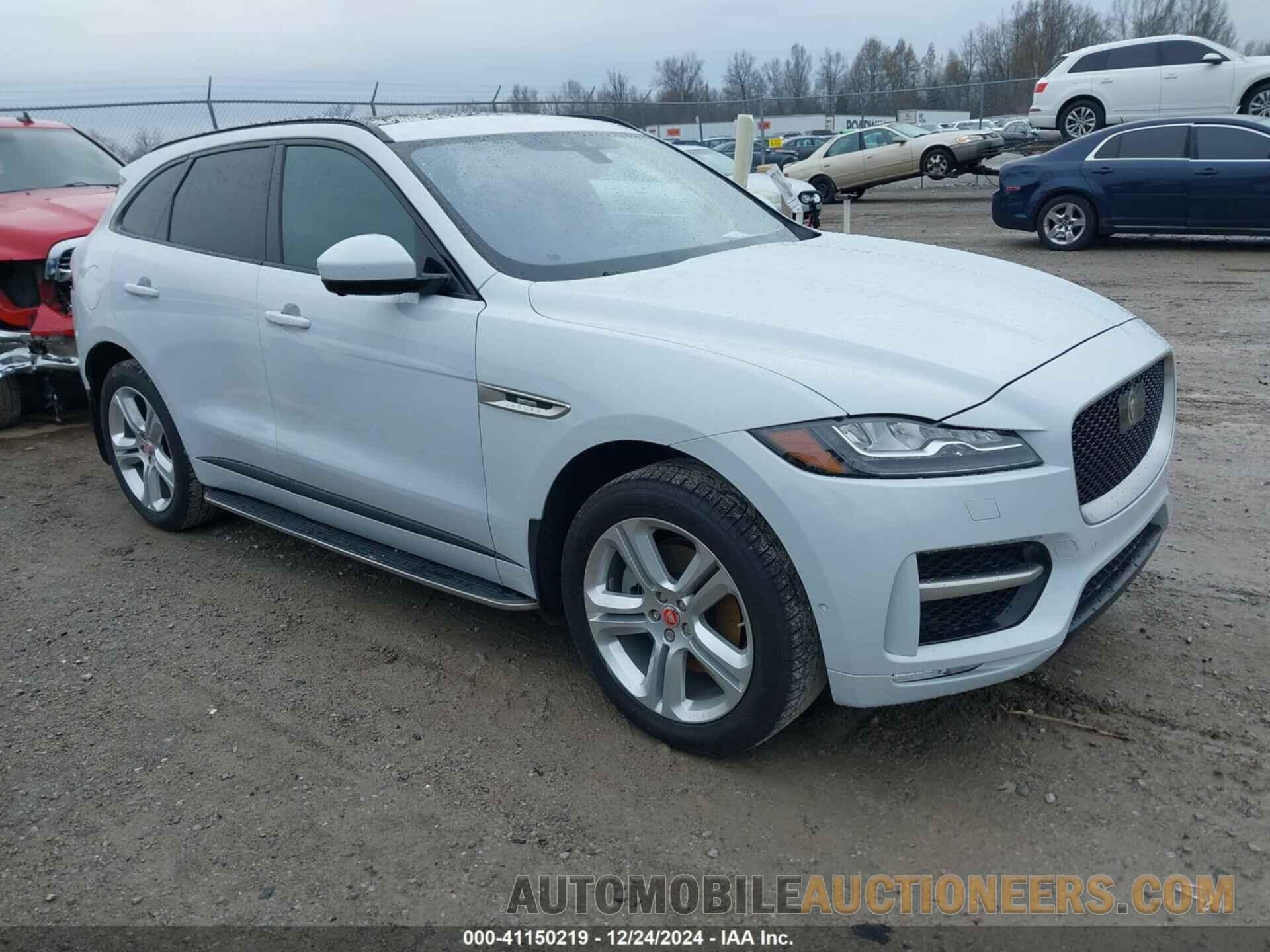 SADCL2BV3HA496740 JAGUAR F-PACE 2017