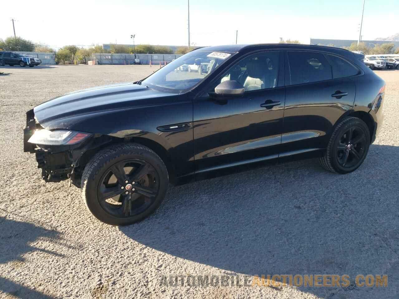 SADCL2BV4HA064626 JAGUAR F-PACE 2017