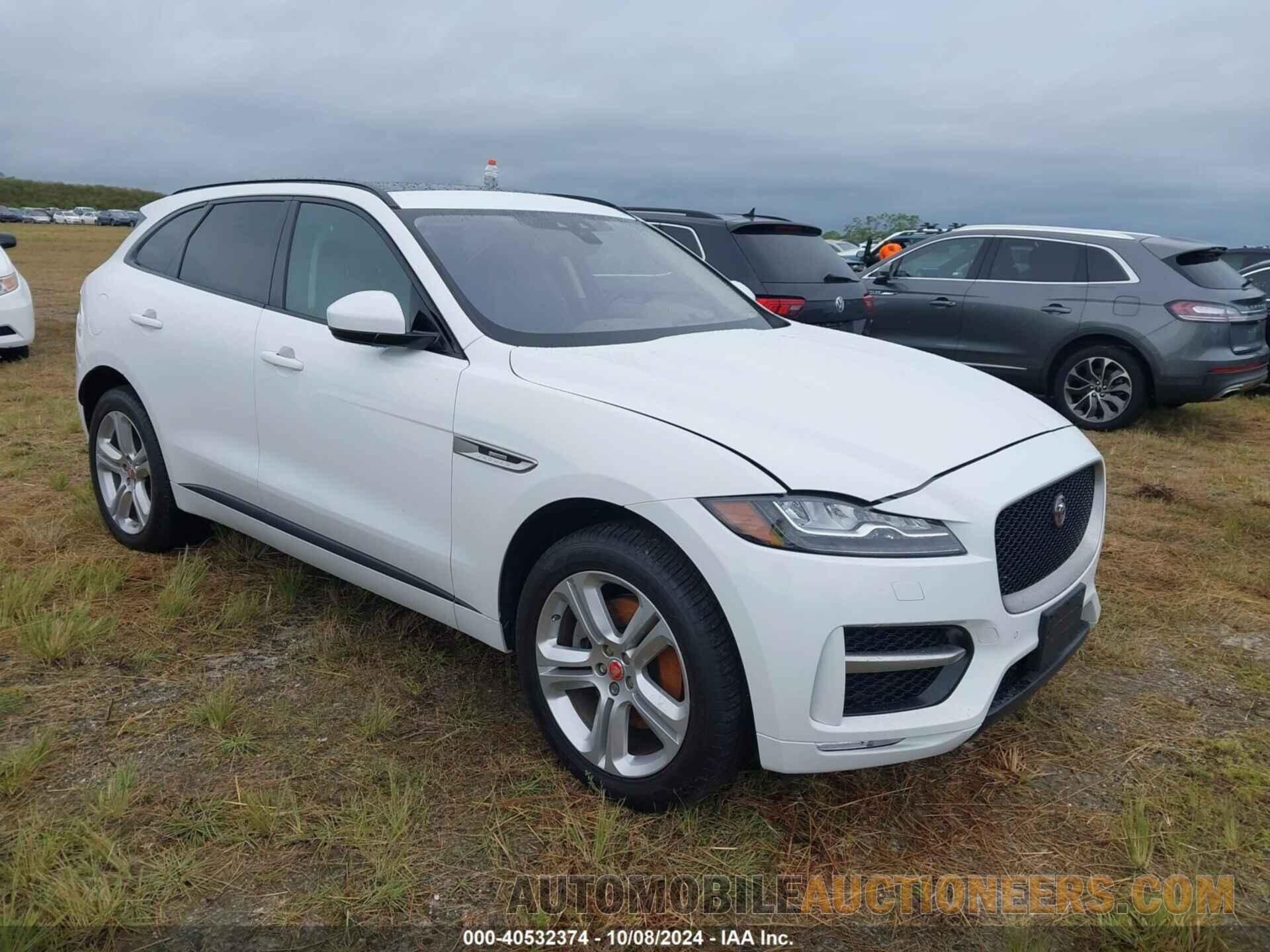 SADCL2BV4HA882499 JAGUAR F-PACE 2017