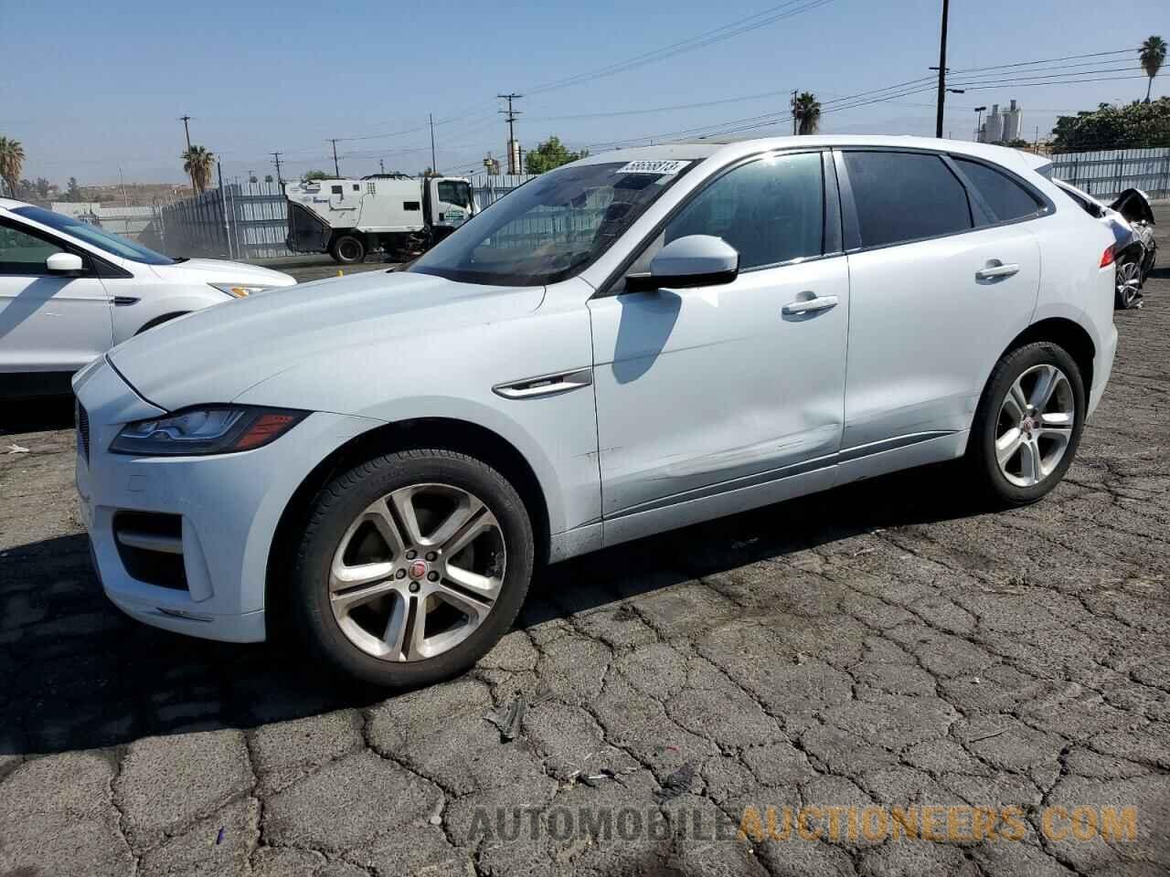 SADCL2BV6HA049867 JAGUAR F-PACE 2017