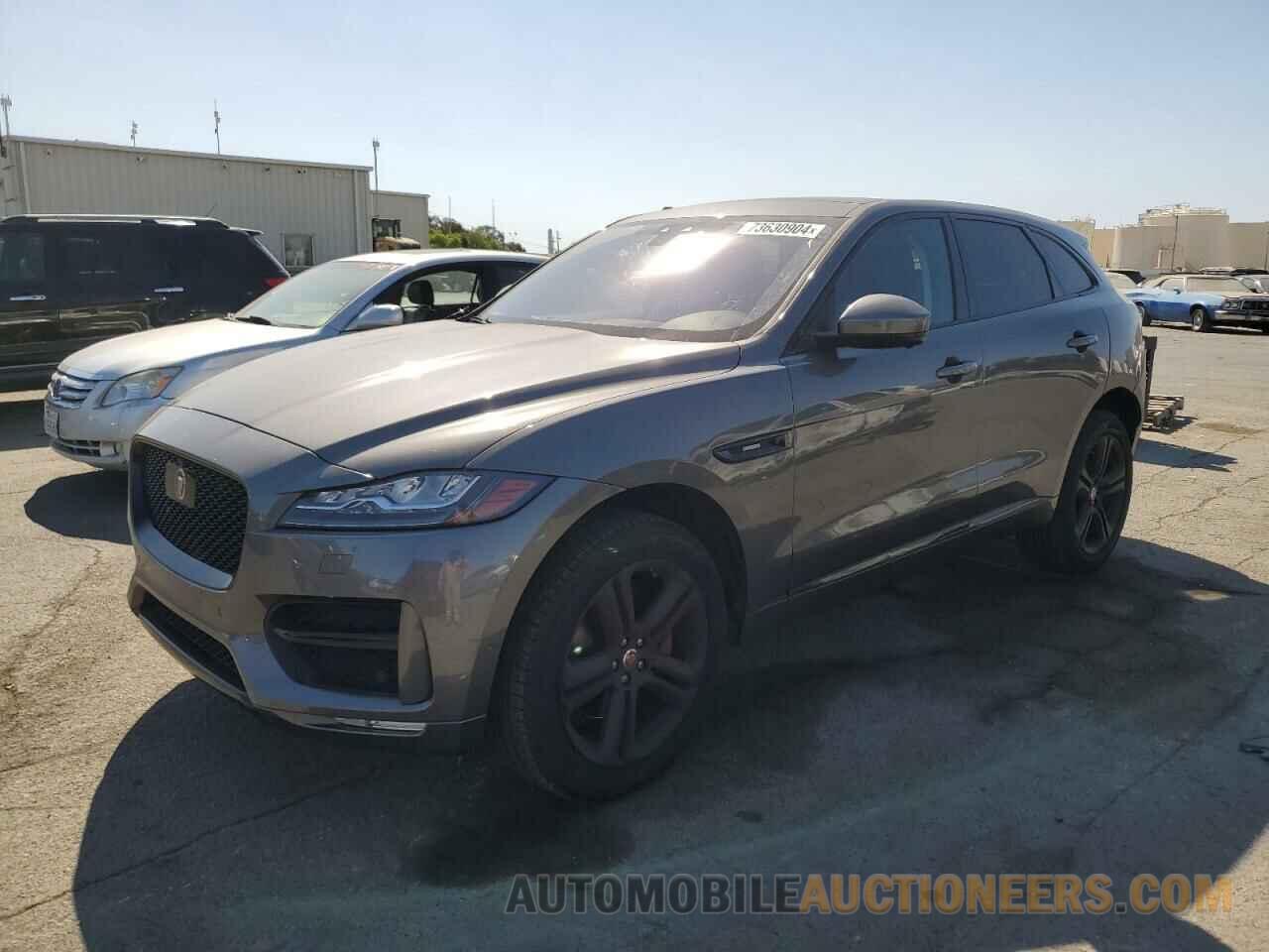 SADCL2BV6HA056107 JAGUAR F-PACE 2017