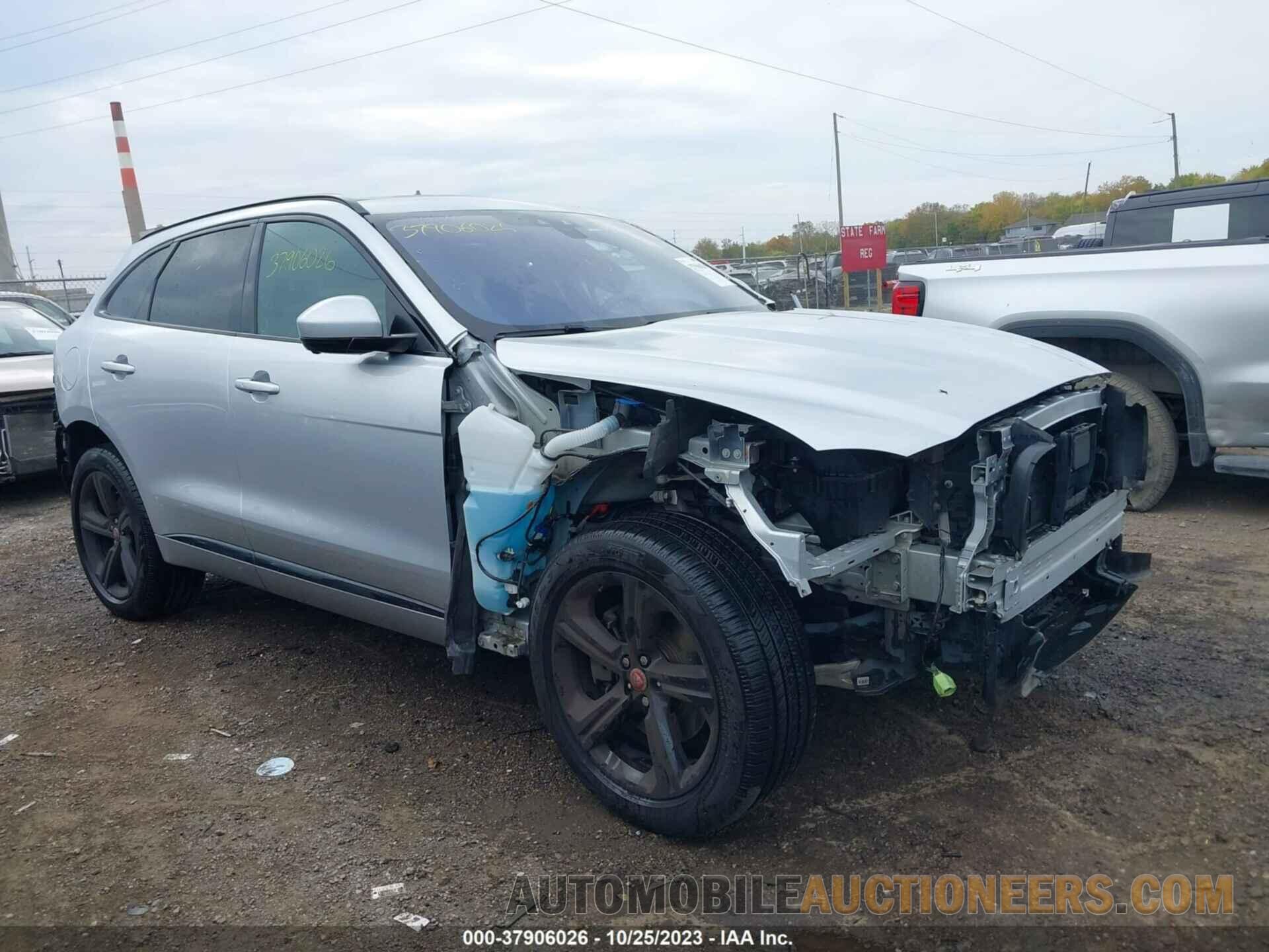 SADCL2BV6HA064384 JAGUAR F-PACE 2017