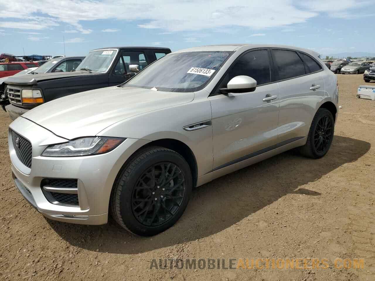 SADCL2BV6HA065910 JAGUAR F-PACE 2017