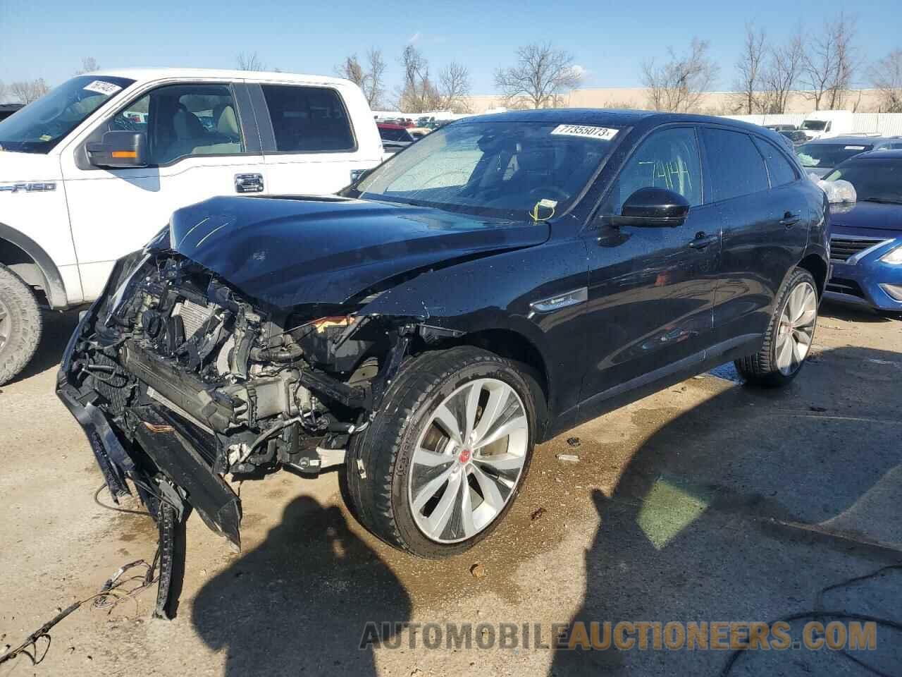 SADCL2BV6HA067561 JAGUAR F-PACE 2017