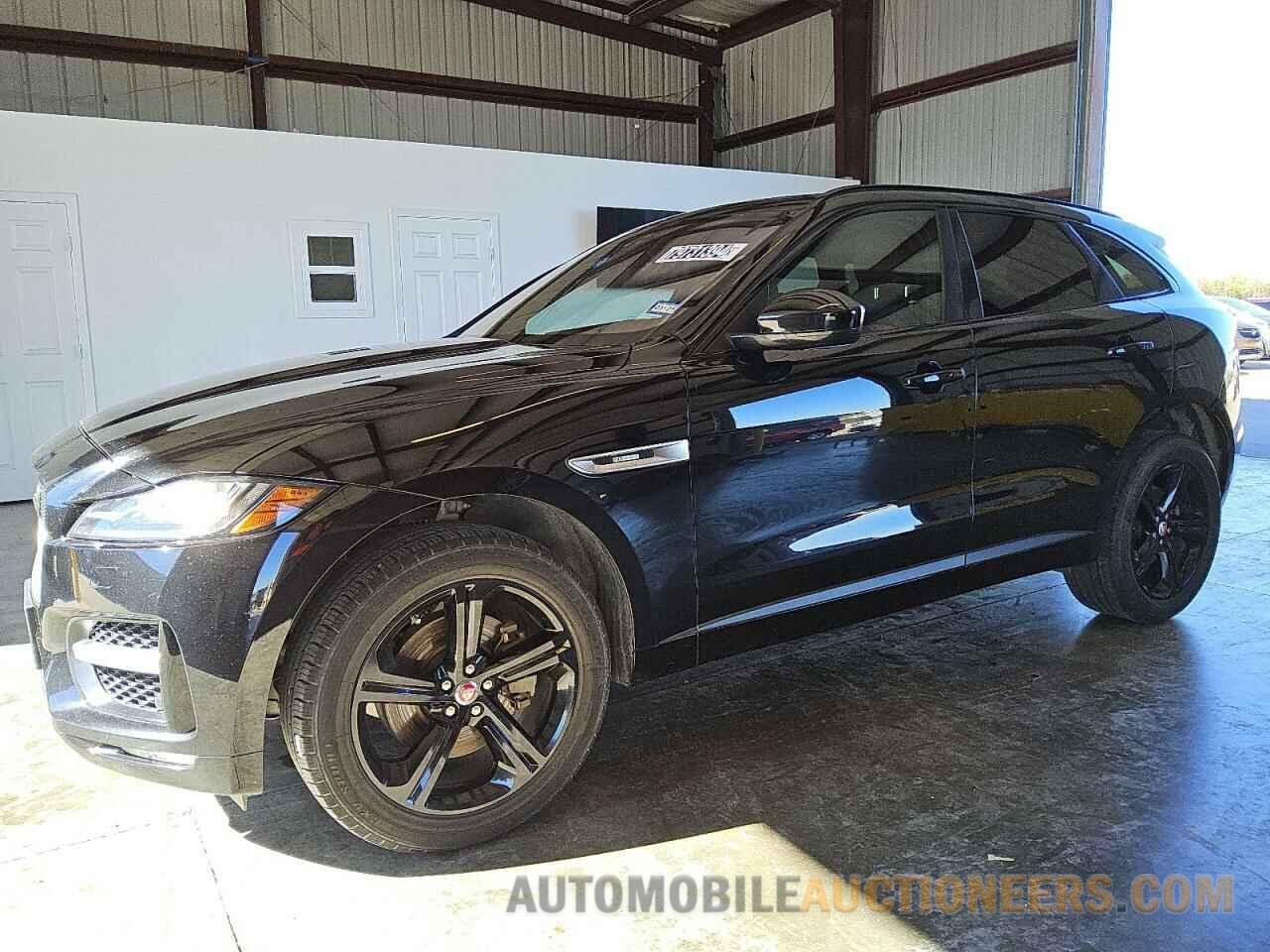 SADCL2BV6HA072484 JAGUAR F-PACE 2017