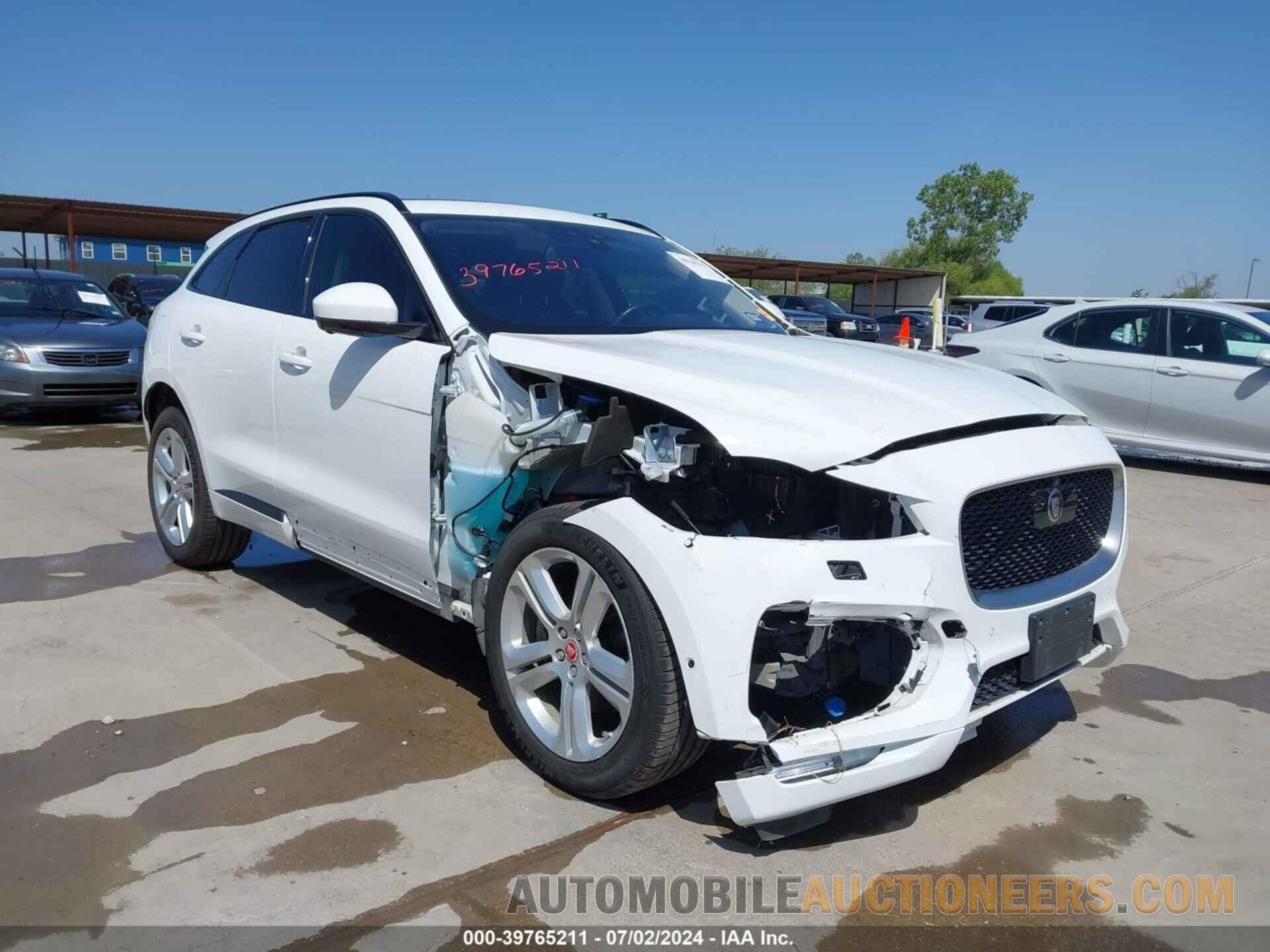 SADCL2BV6HA099250 JAGUAR F-PACE 2017