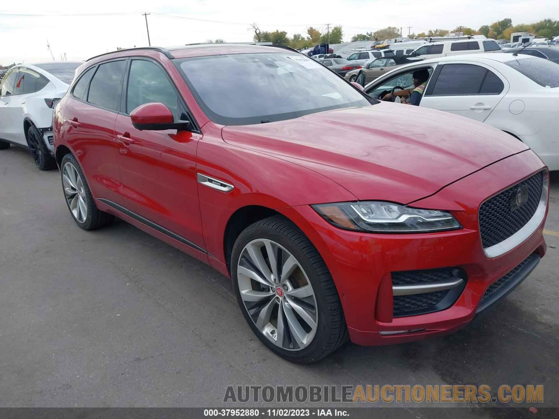 SADCL2BV7HA090301 JAGUAR F-PACE 2017