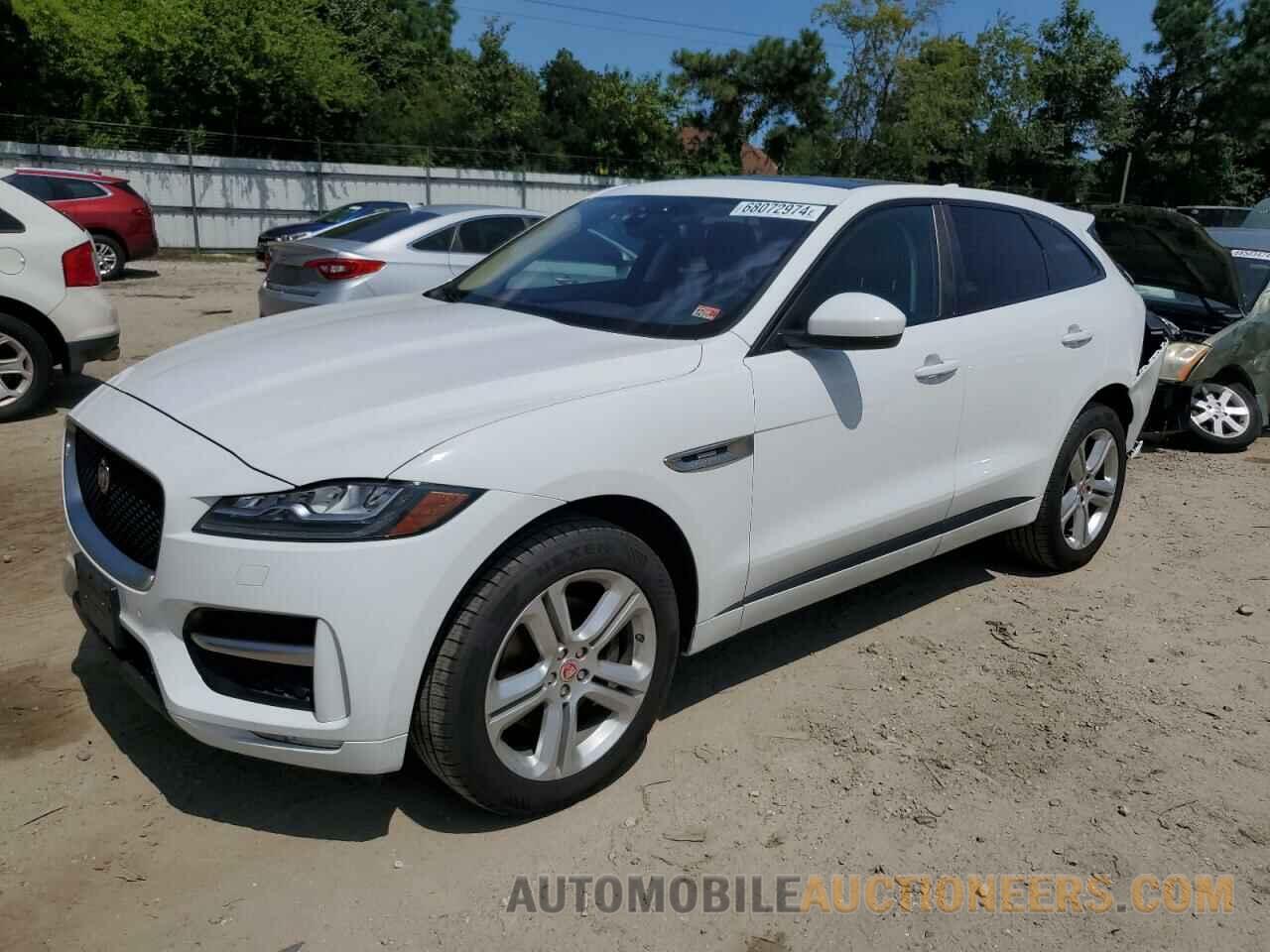 SADCL2BV9HA062869 JAGUAR F-PACE 2017