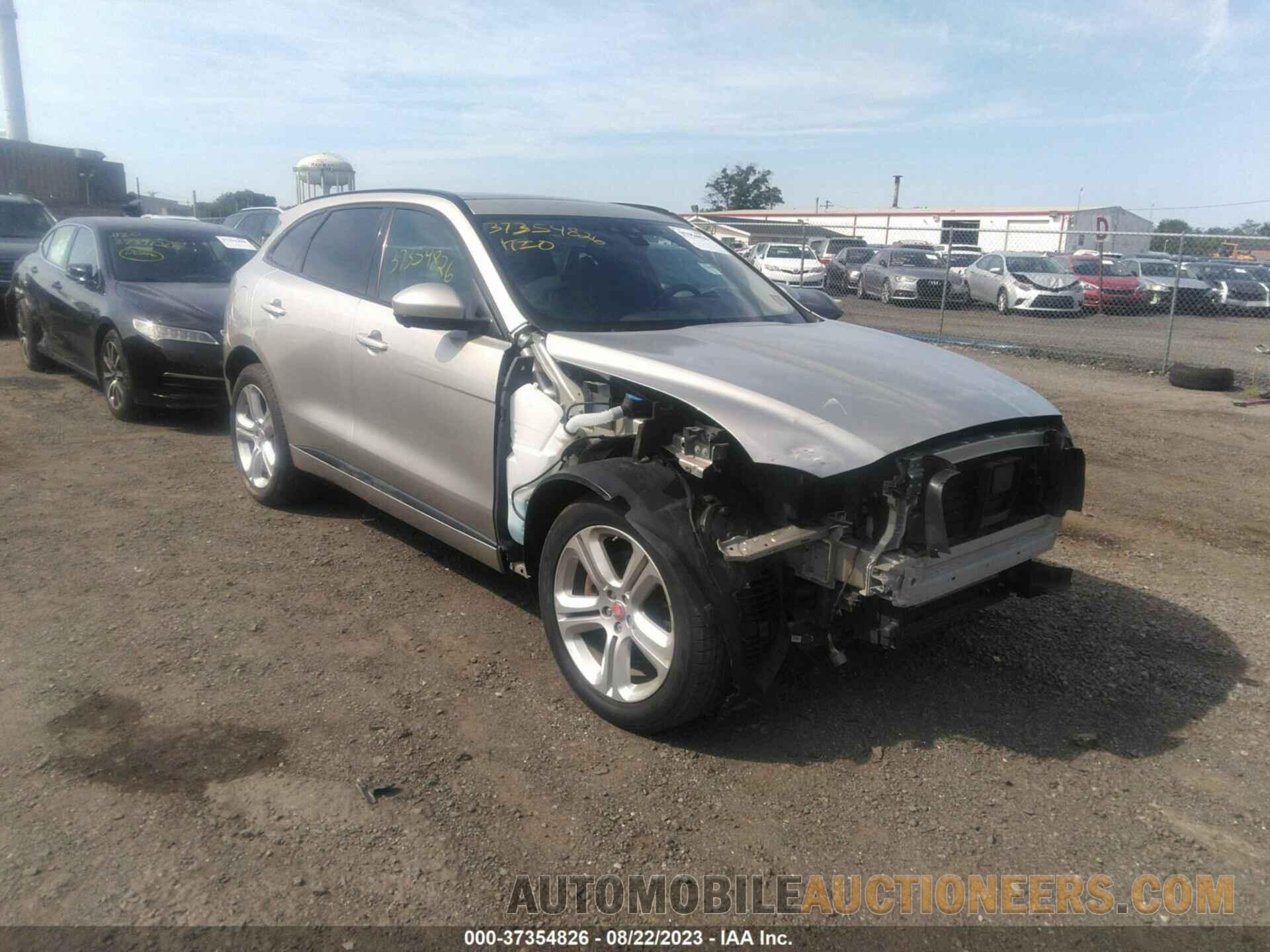 SADCL2BVXHA078384 JAGUAR F-PACE 2017